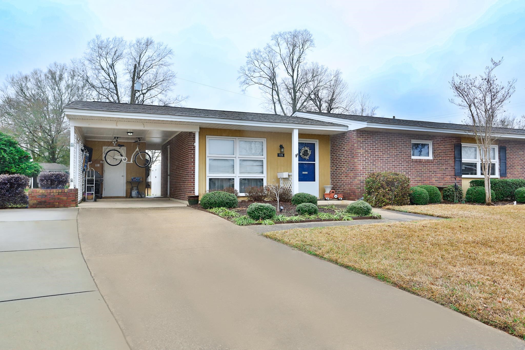 725 Sycamore Ave. Unit #725 Myrtle Beach, SC 29577