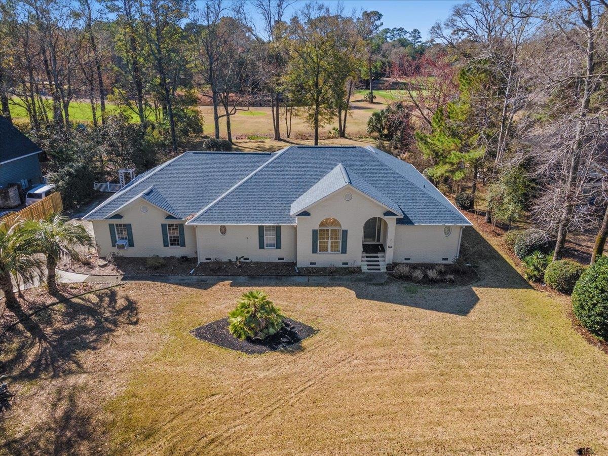 1353 Hawthorn Dr. 
