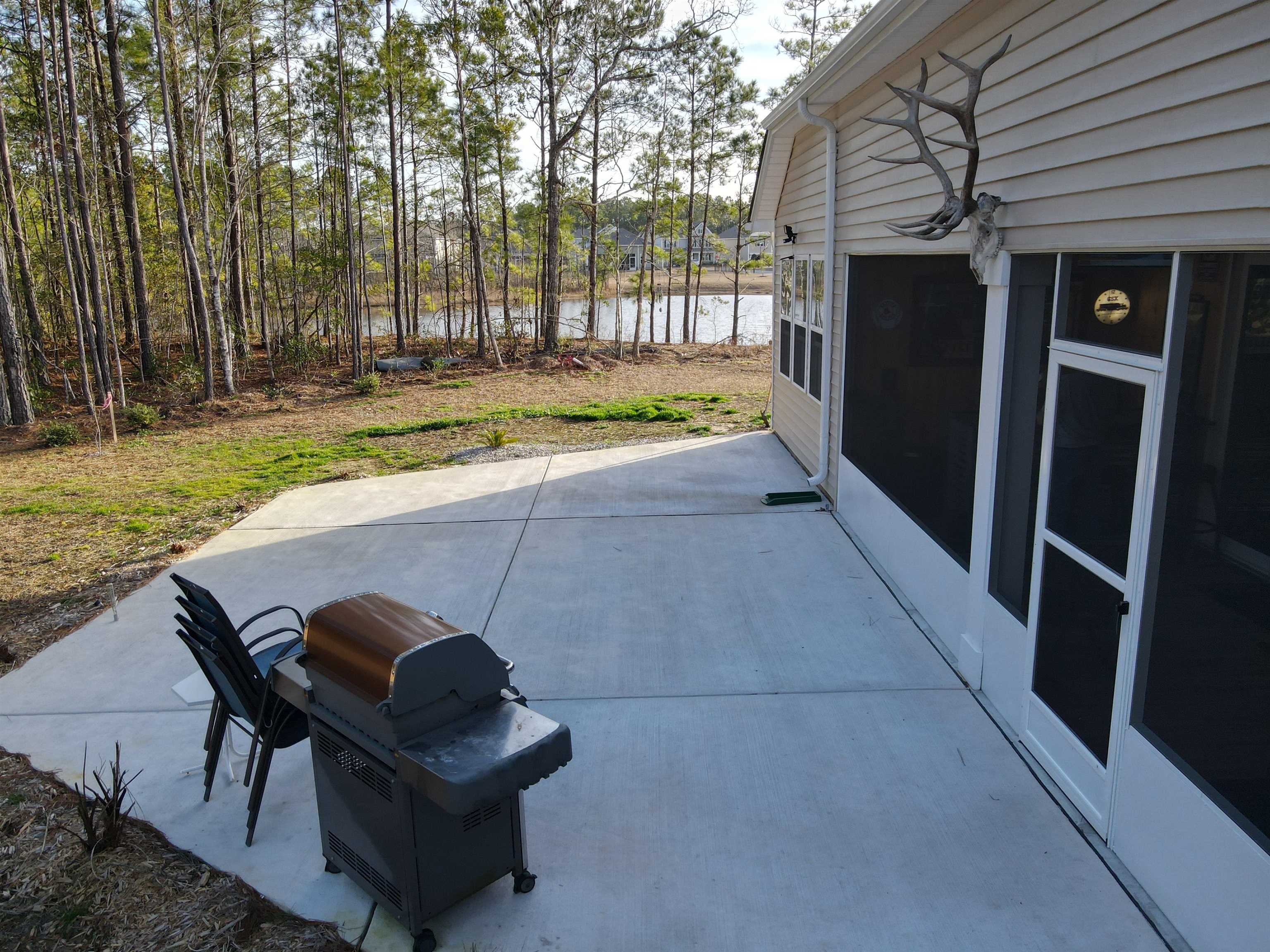 2132 Spring Tree Dr. Little River, SC 29566
