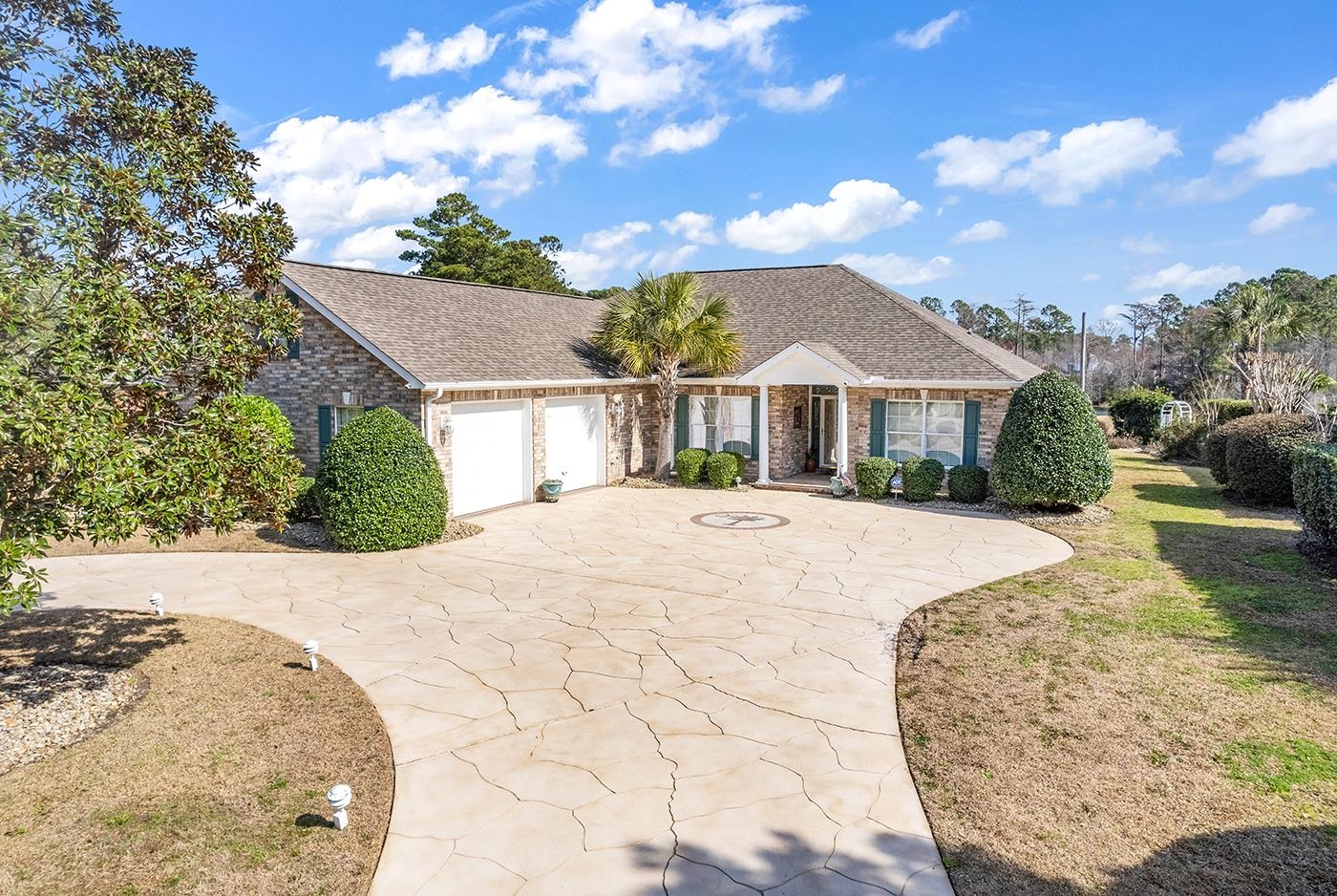 3188 Hermitage Dr. Little River, SC 29566
