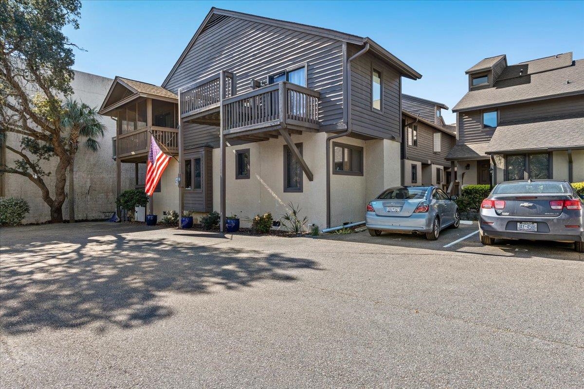 305 70th Ave. N Myrtle Beach, SC 29572
