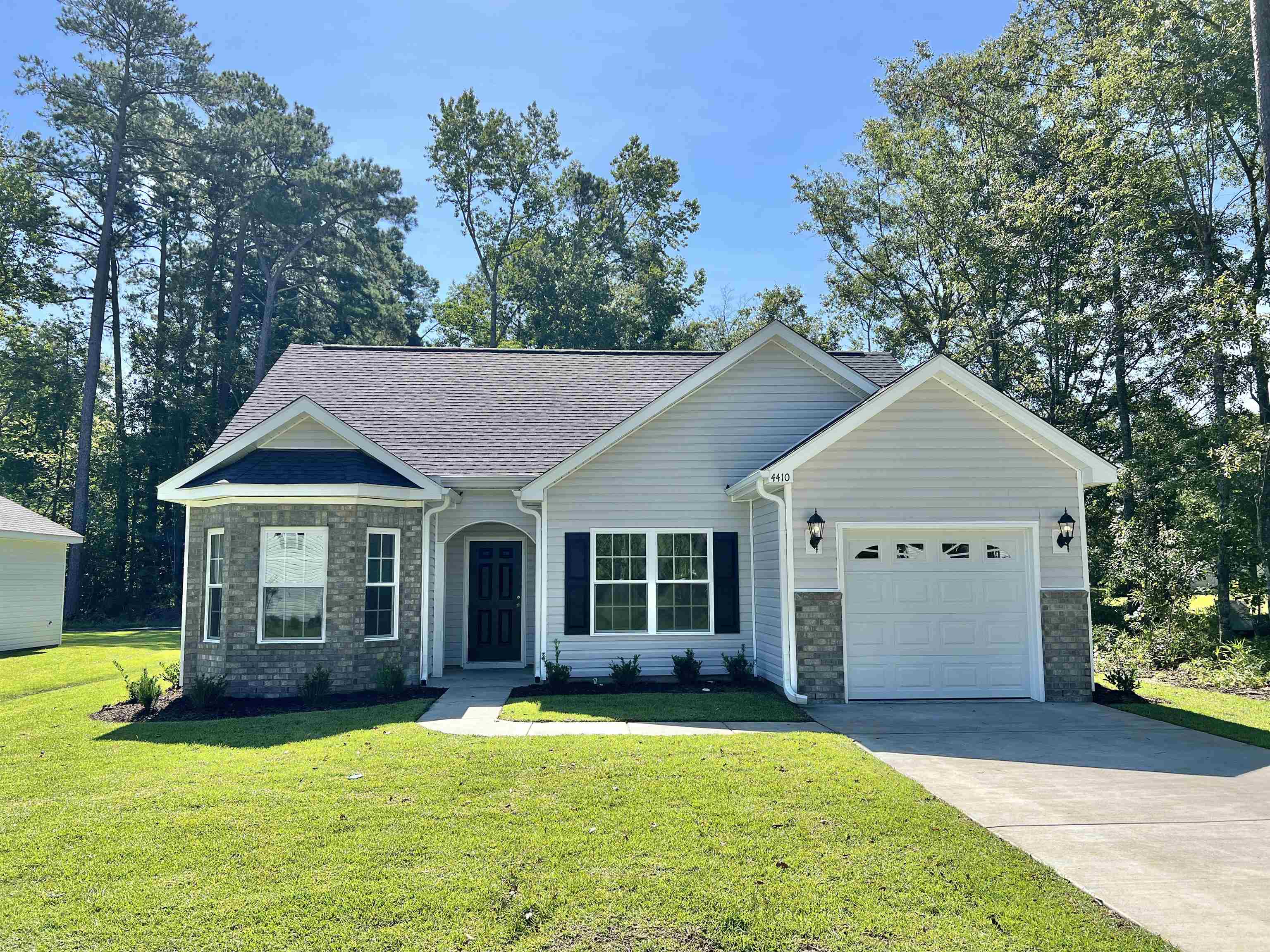 4410 Dawes St. Loris, SC 29569