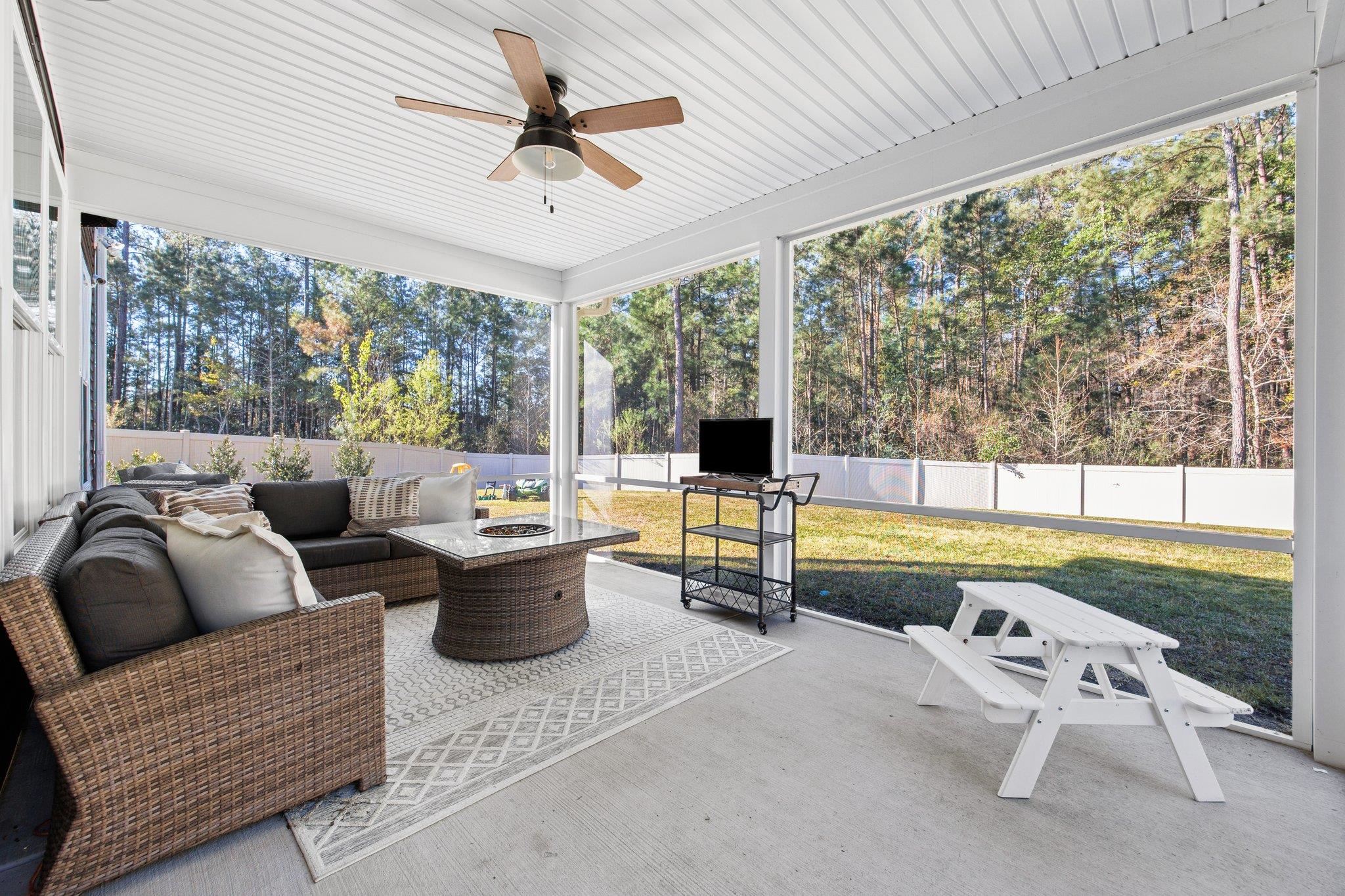 Clear Pond At Myrtle Beach Natio in Myrtle Beach 5 Beds Residential