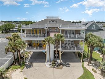 Featured Property - 919A N Waccamaw Dr.