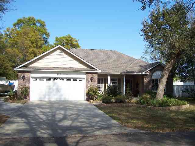 734 Mount Gilead Place Dr. Murrells Inlet, SC 29576
