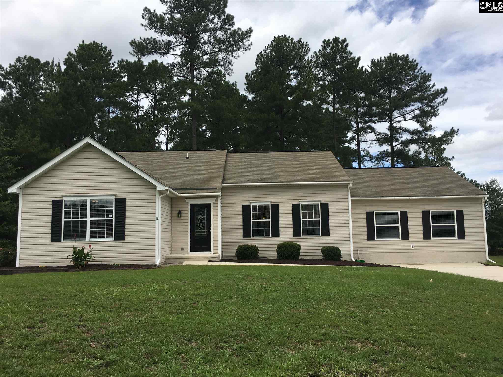 105 Molly Ct Lexington, SC 29073