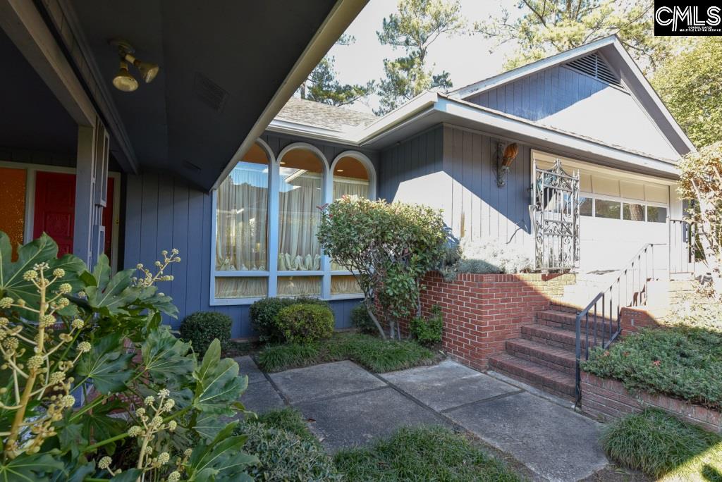 3615 Chateau Columbia, SC 29204