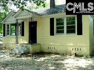 1226 Lucas Cayce, SC 29033