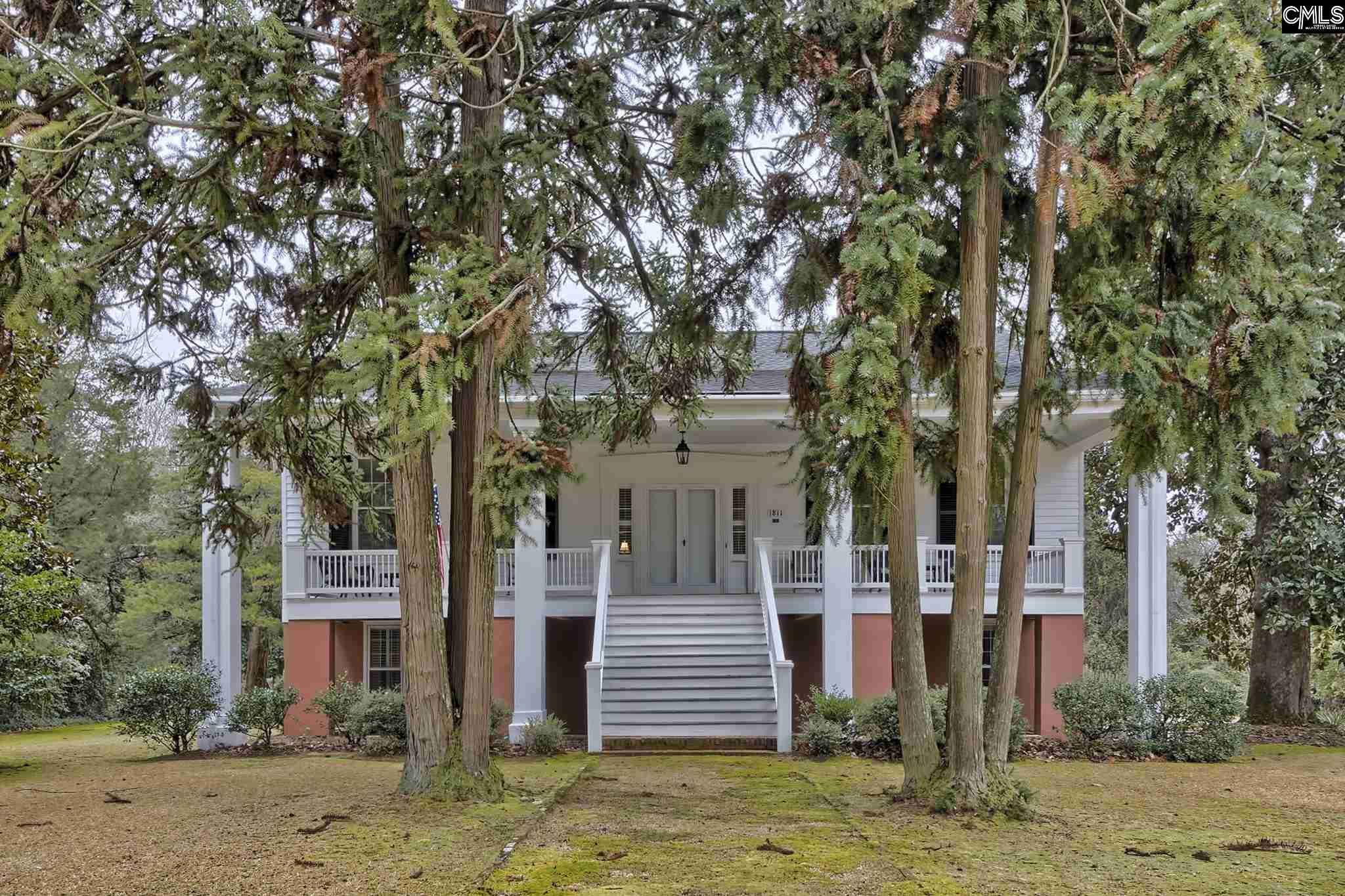 1811 Lyttleton Camden, SC 29020