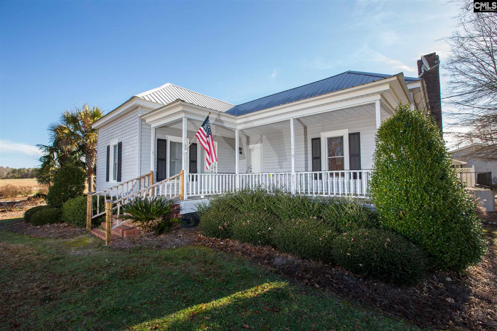 77 Crescent Camden, SC 29020