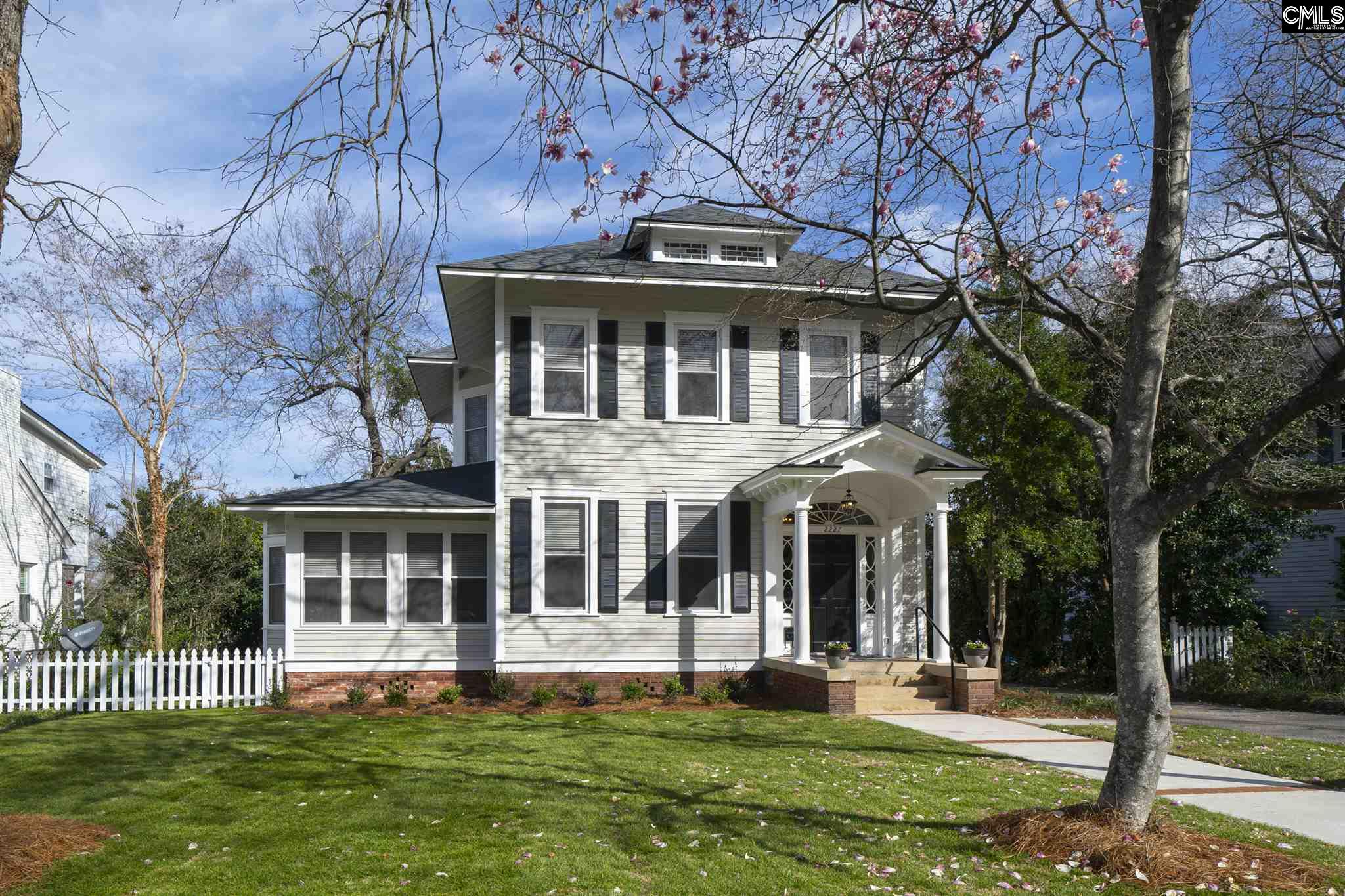 2227 Wheat Columbia, SC 29205