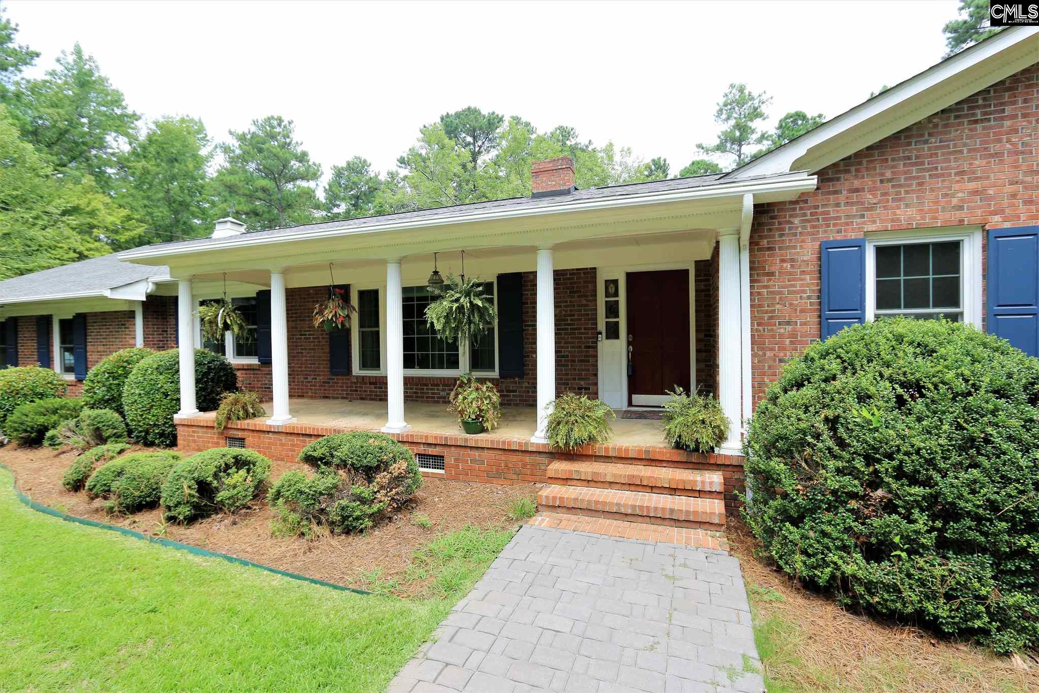 162 Pinewood Chapin, SC 29036