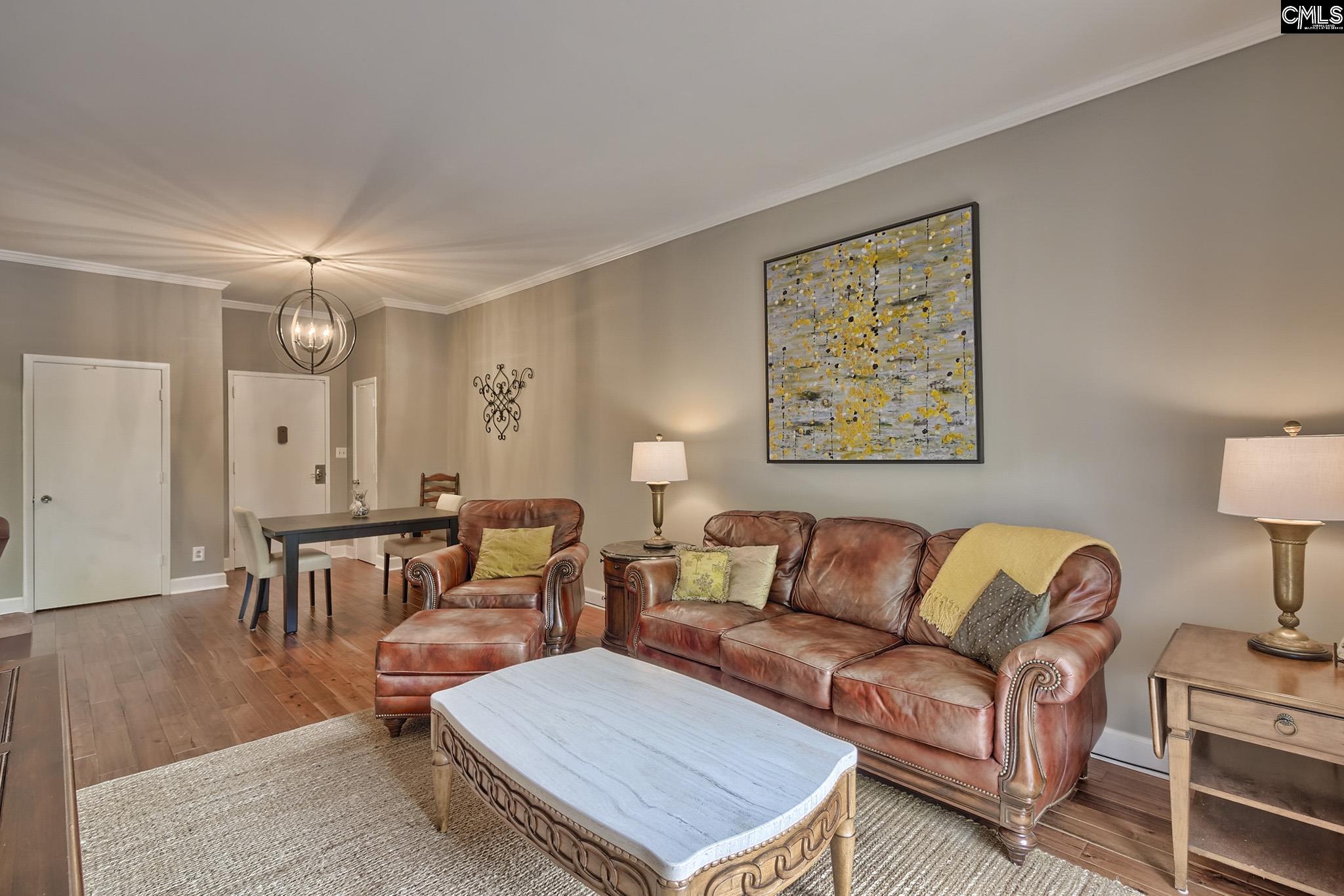 619 King Columbia, SC 29205