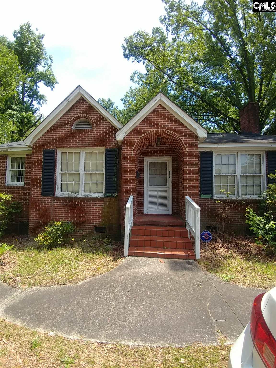 5528 N Main Columbia, SC 29203