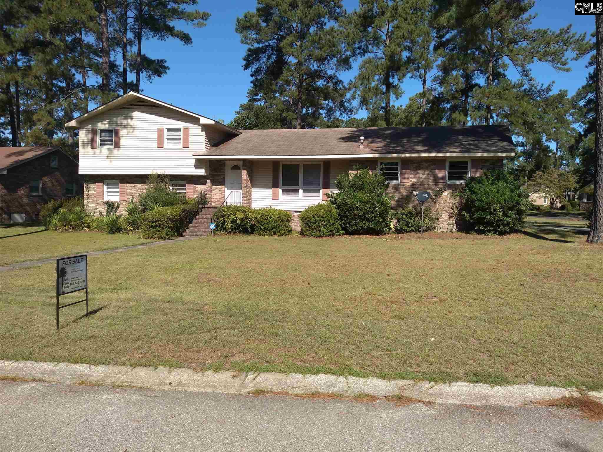 8121 Fairglen Columbia, SC 29223