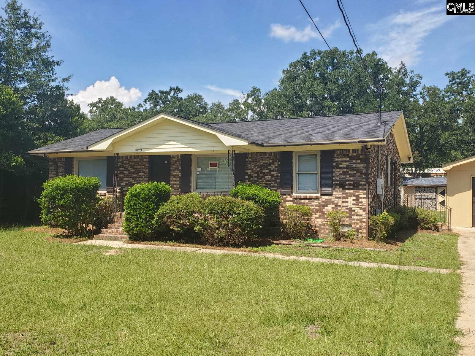 1029 Kenneth Lexington, SC 29073