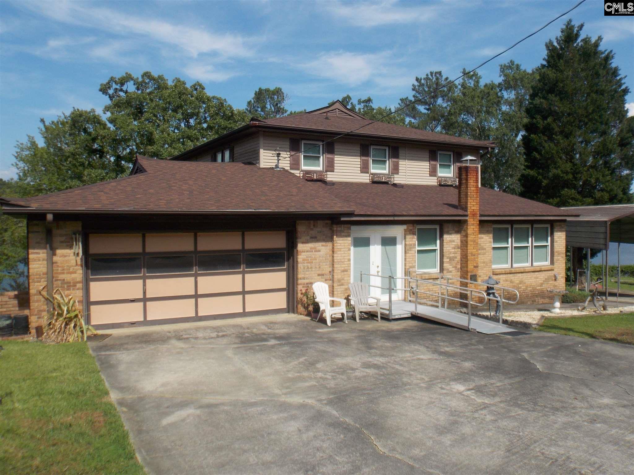 321 Oak Leesville, SC 29070