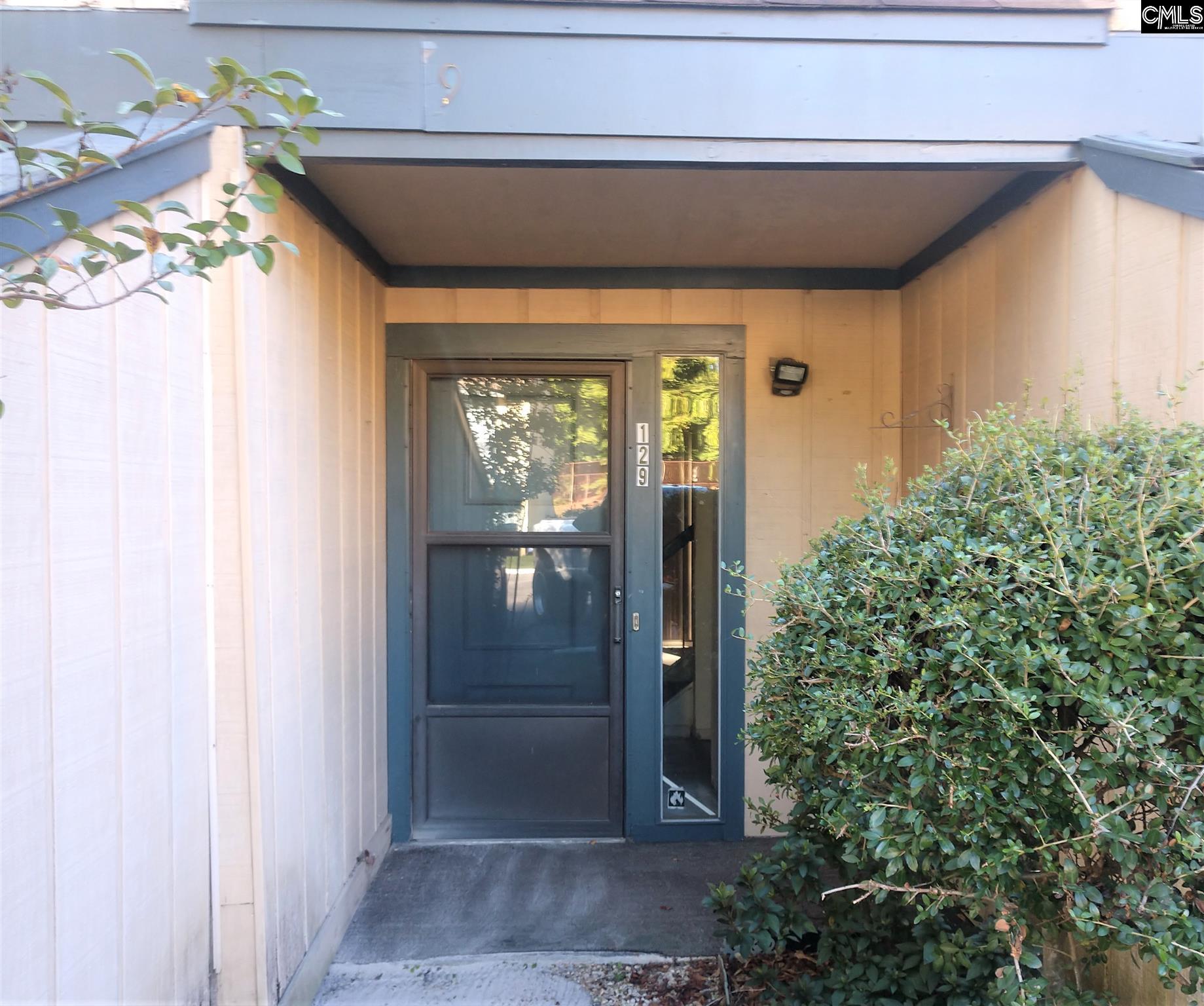 129 Wood Ct. Columbia, SC 29210