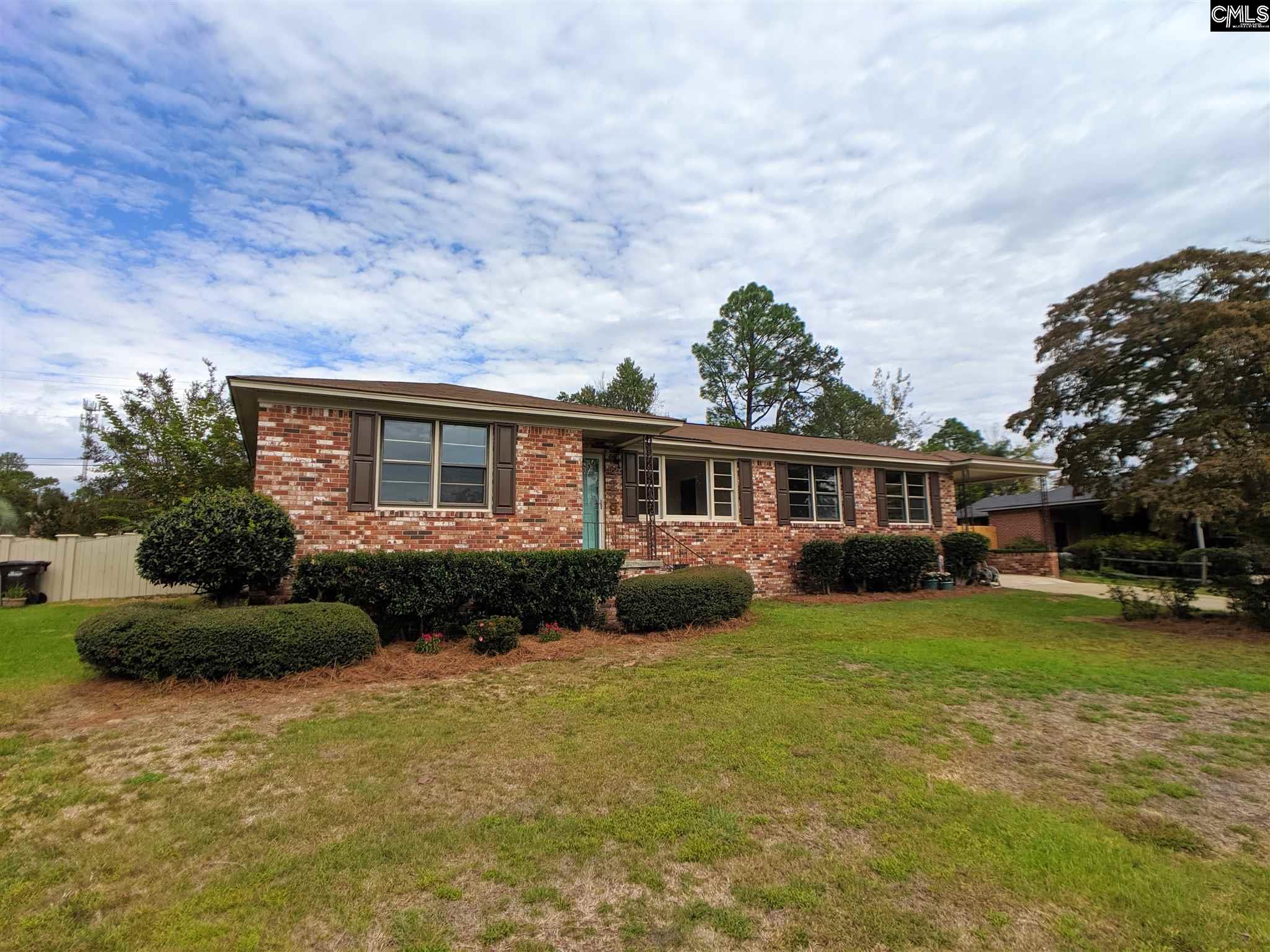 3228 Glendale West Columbia, SC 29170