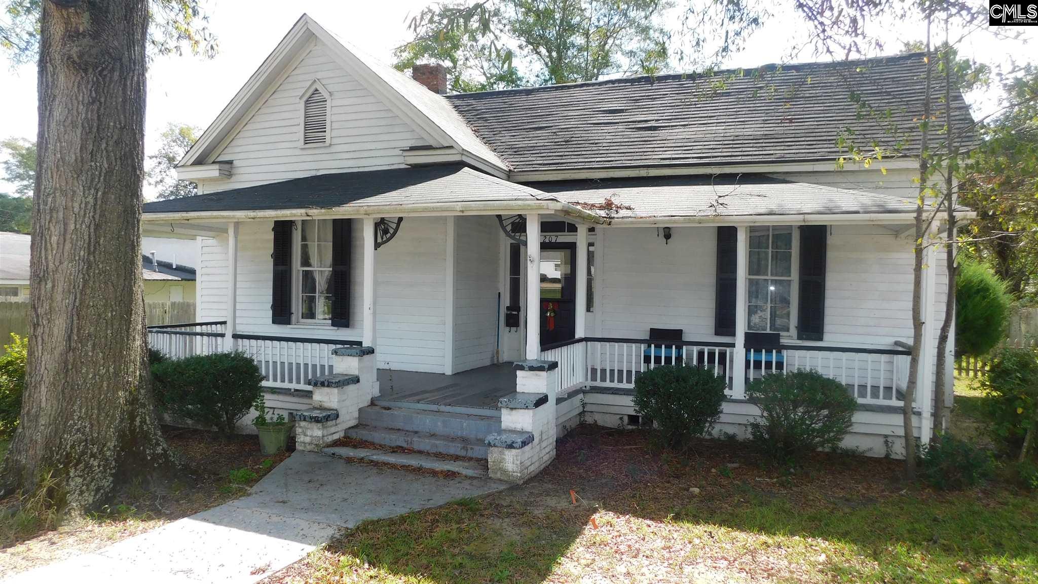 207 York Camden, SC 29020