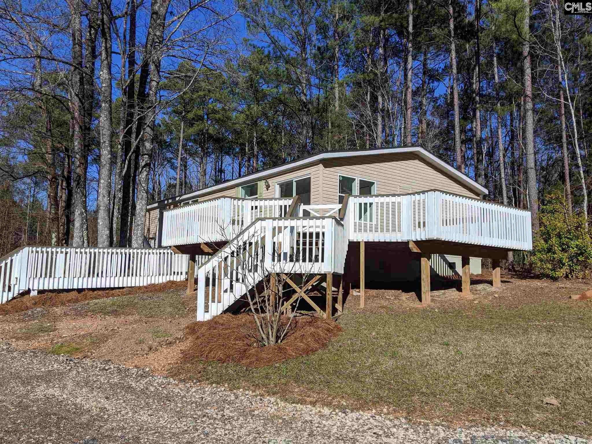 221 Holly Bickley Chapin, SC 29036
