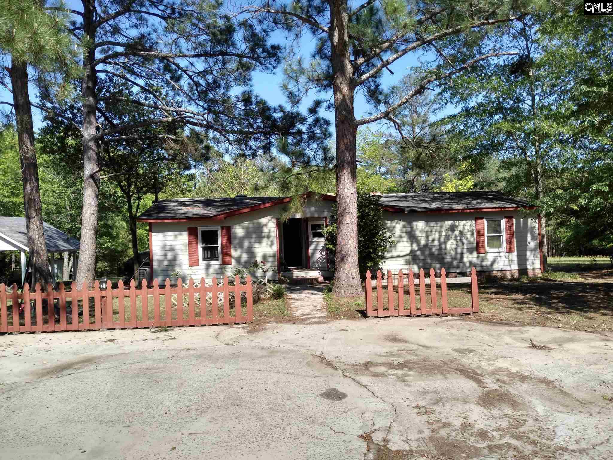 125 Scoggins Lexington, SC 29073-8474