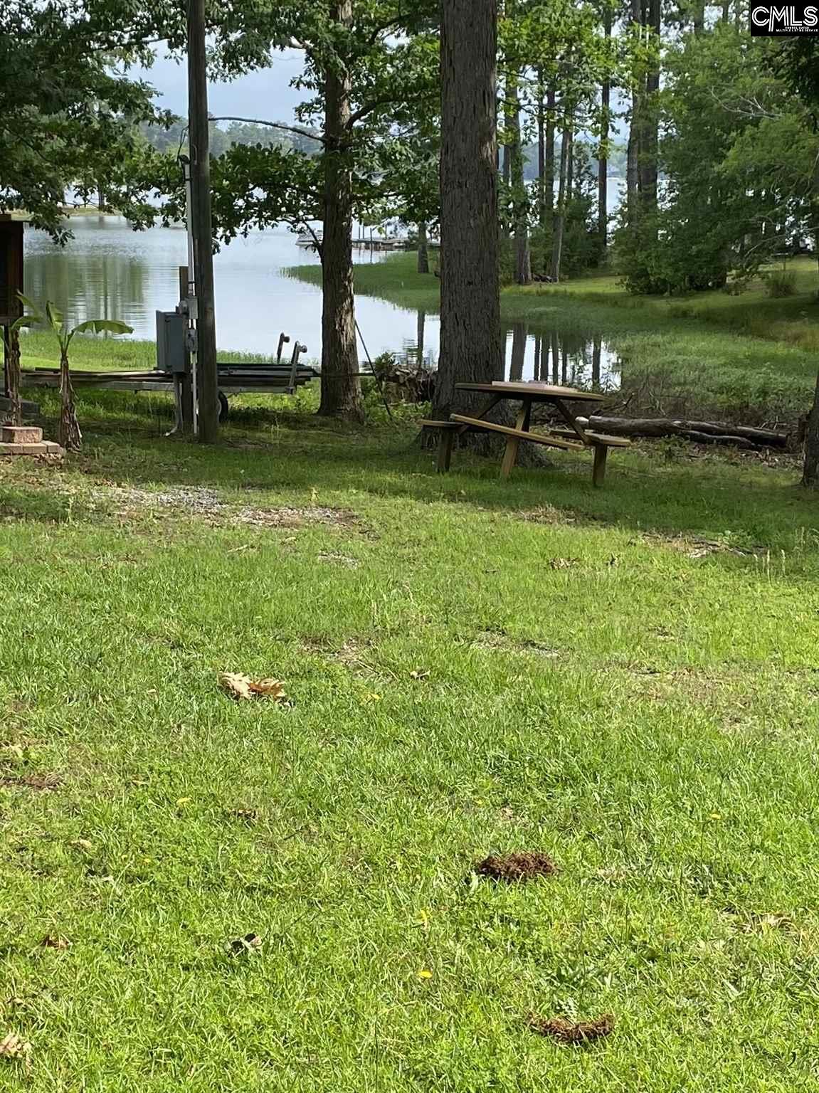 84 Amick Landing Prosperity, SC 29127