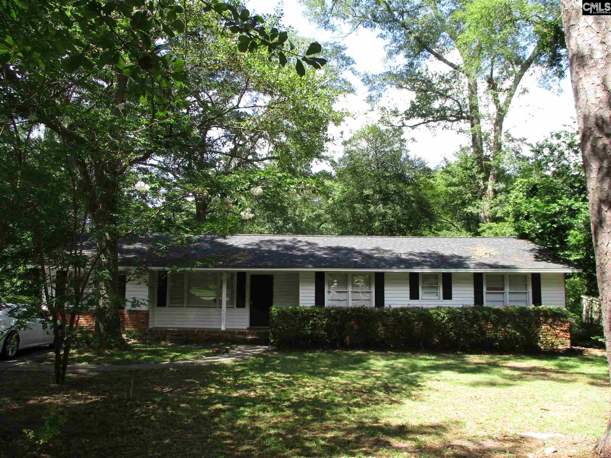 3943 Hickory Columbia, SC 29205