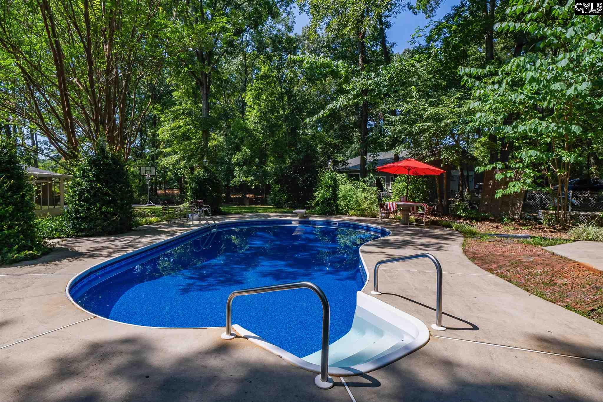 121 Knoll Wood Lexington, SC 29072-9679