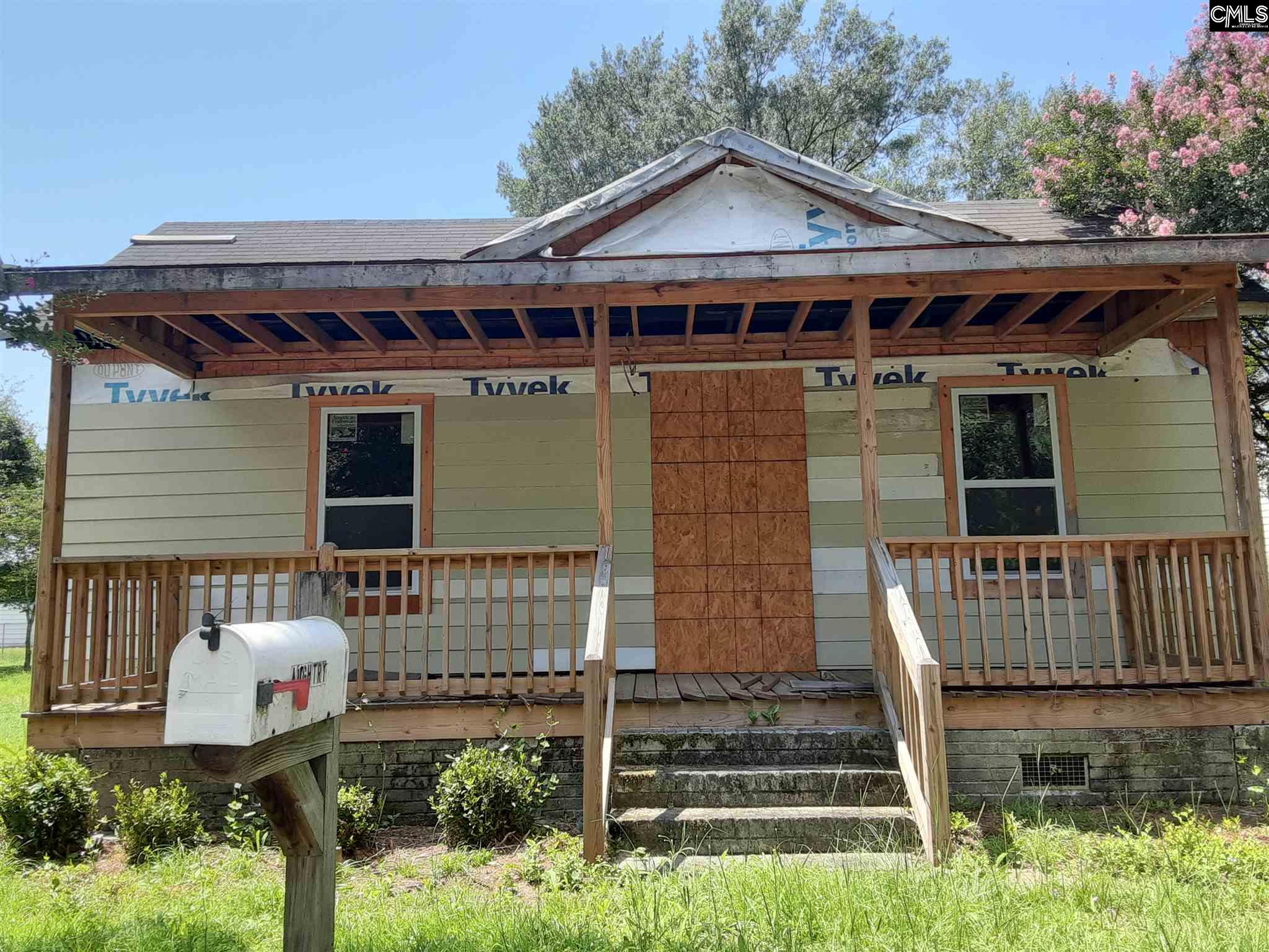 1822 8th Cayce, SC 29033
