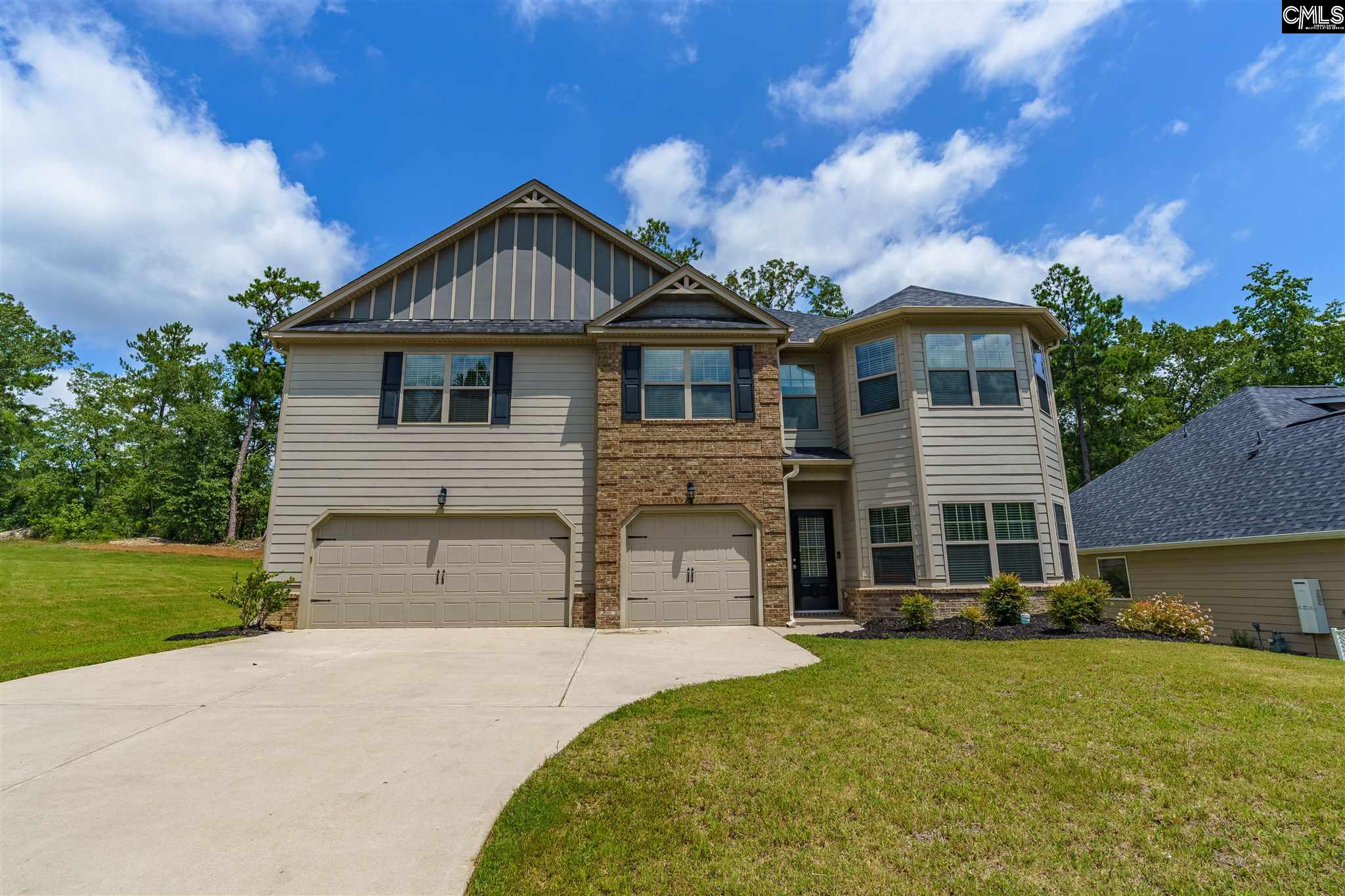 737 Garrett Columbia, SC 29229-7471