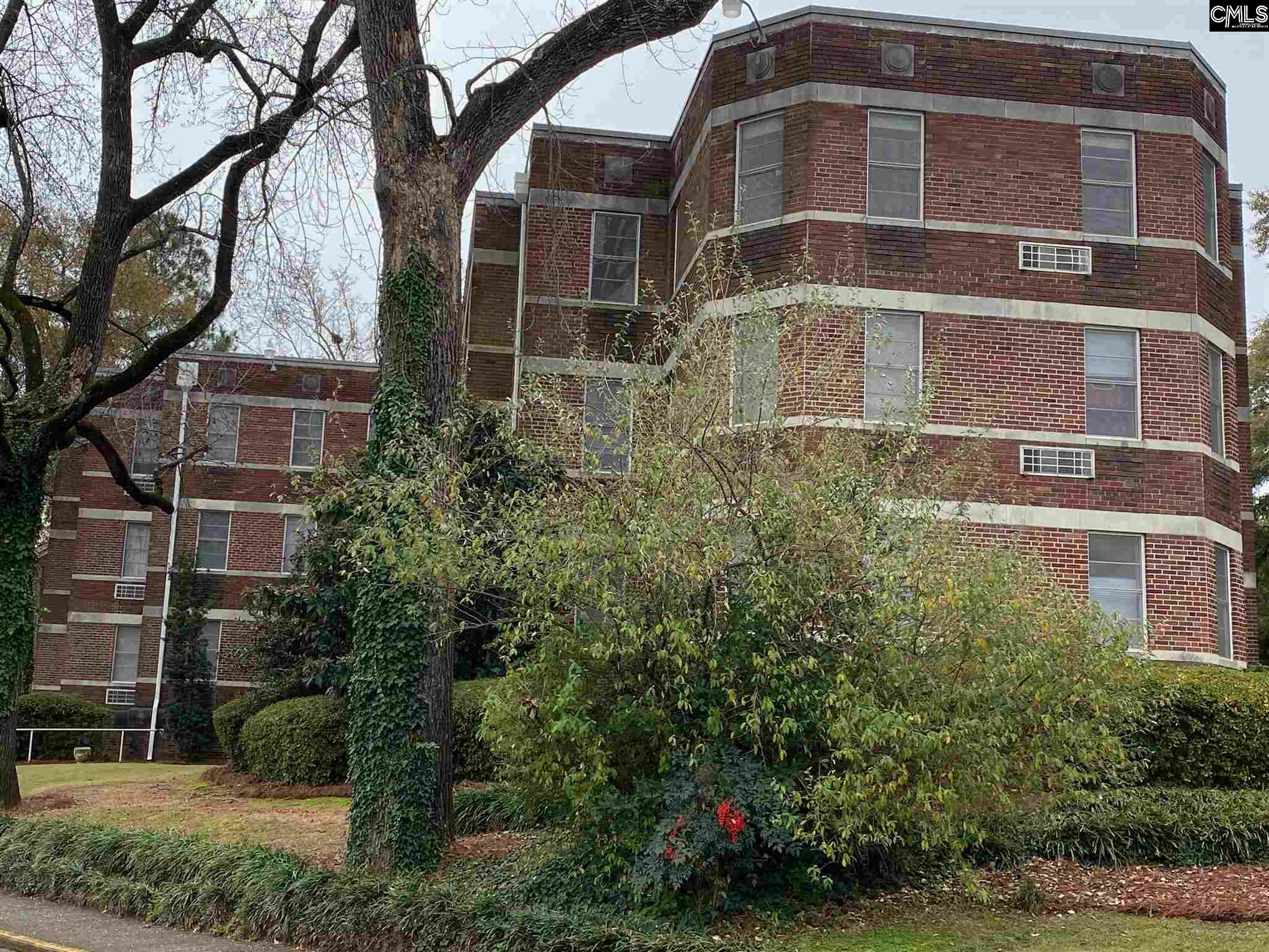 611 Waccamaw Columbia, SC 29205-2255