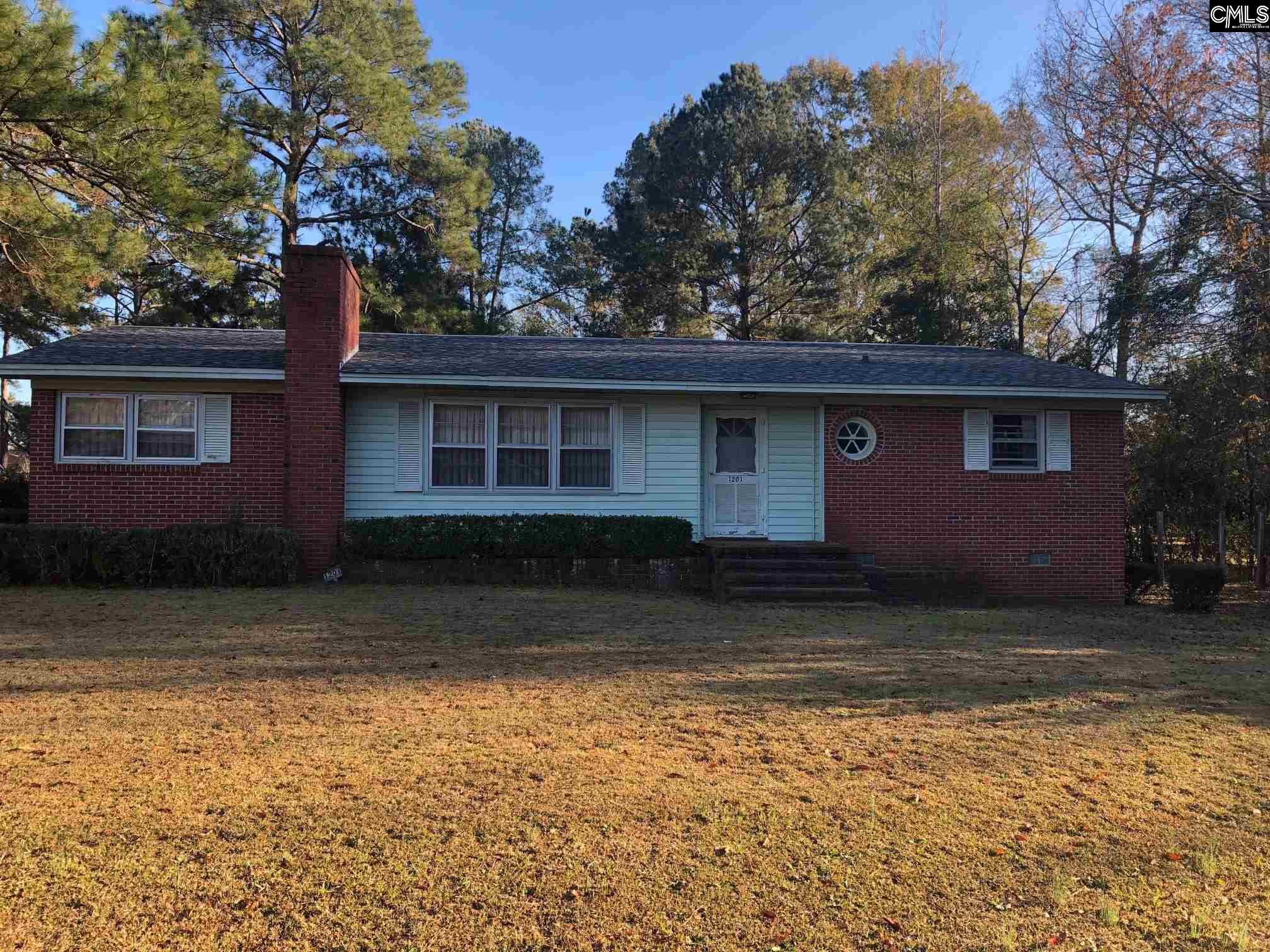1201 Laurens Camden, SC 29020