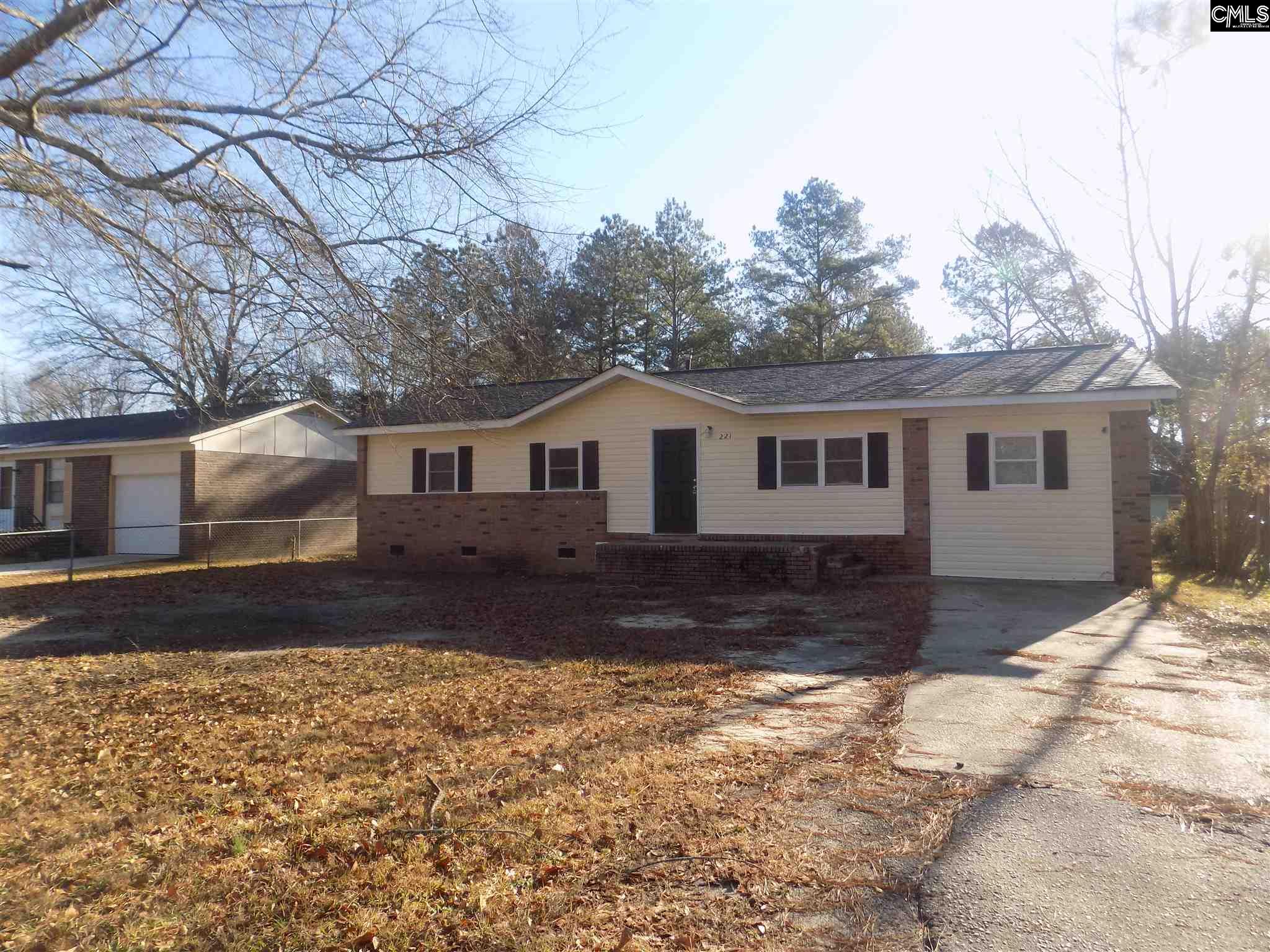 221 Ault Rd Hopkins, SC 29061-8823