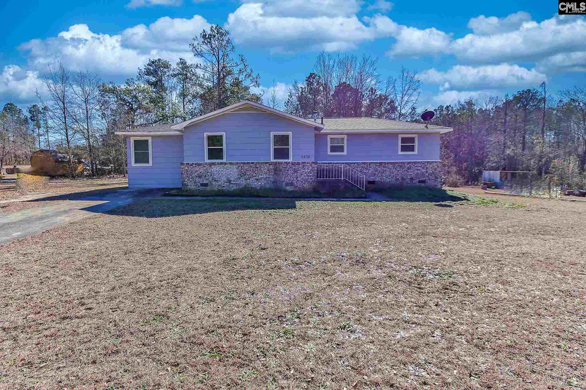 5836 Old Leesburg Road Hopkins, SC 29061