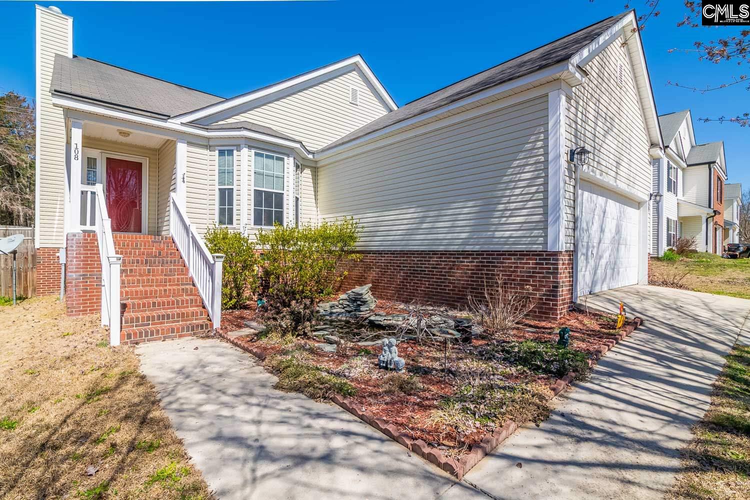 Eagle Pointe Neighborhood Homes for Sale in Chapin SC