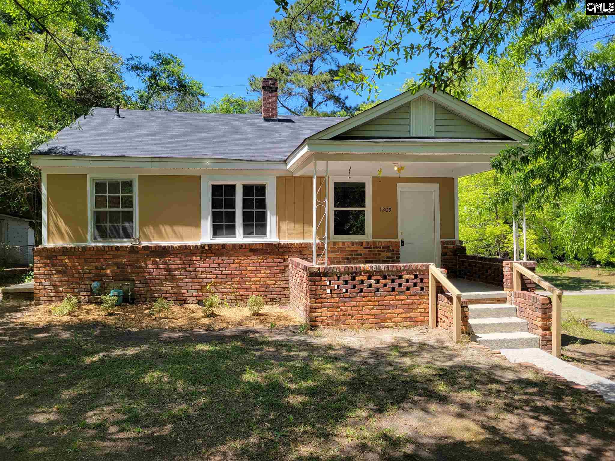 1209 Sycamore Avenue Columbia, SC 29203