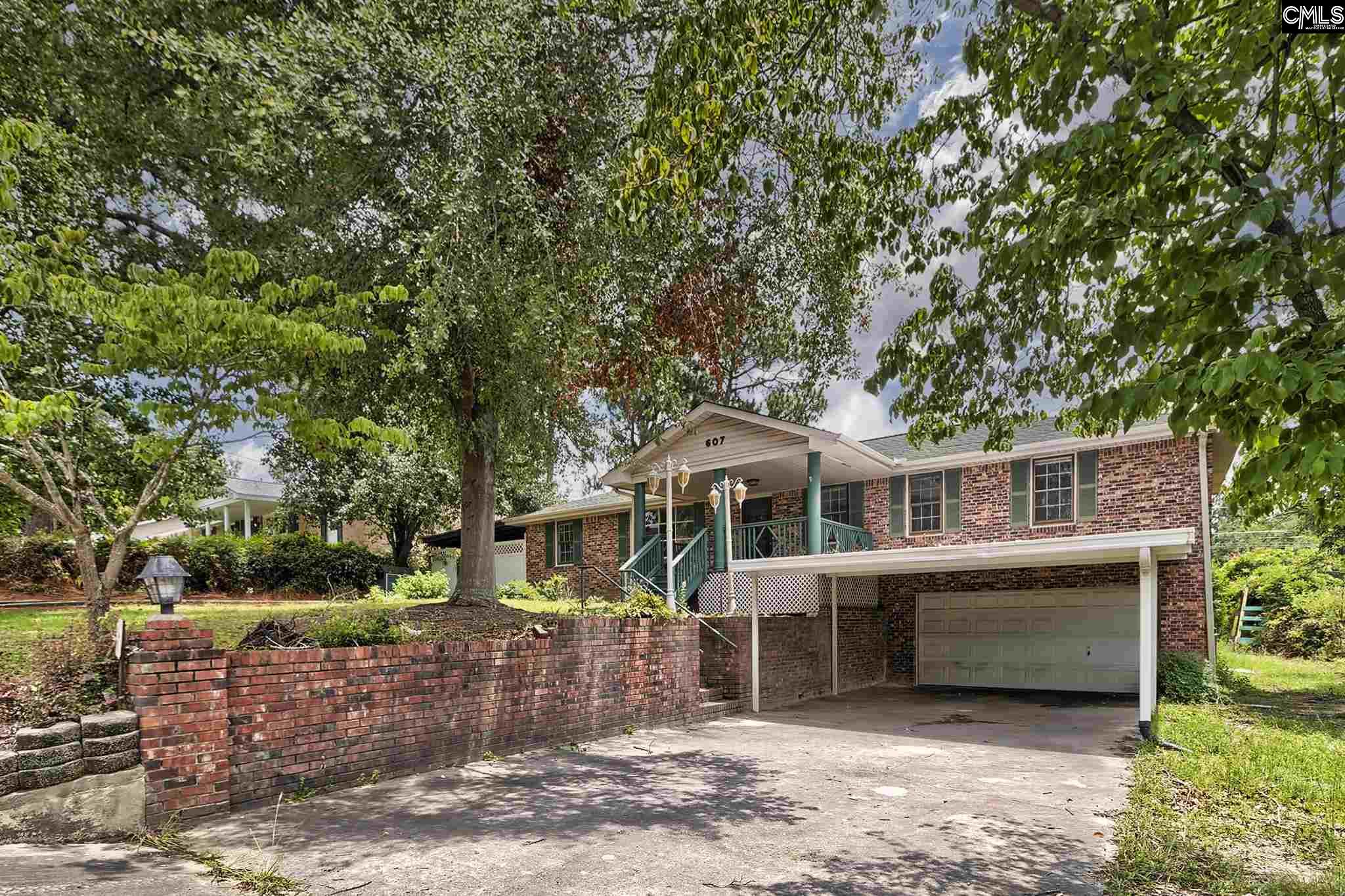607 N Eden Drive Cayce, SC 29033-2327