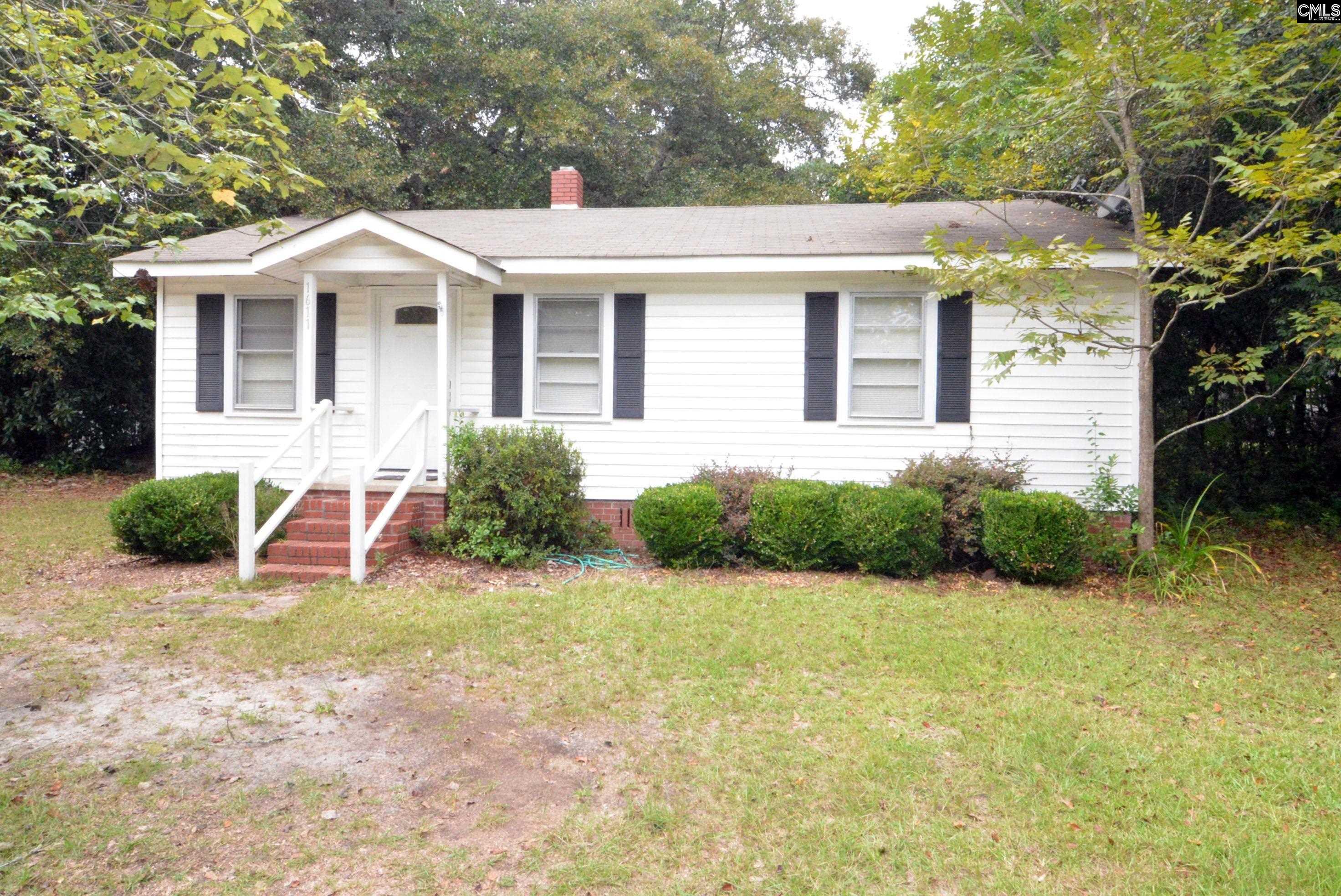 1611 Clyburn Street Camden, SC 29020-0000