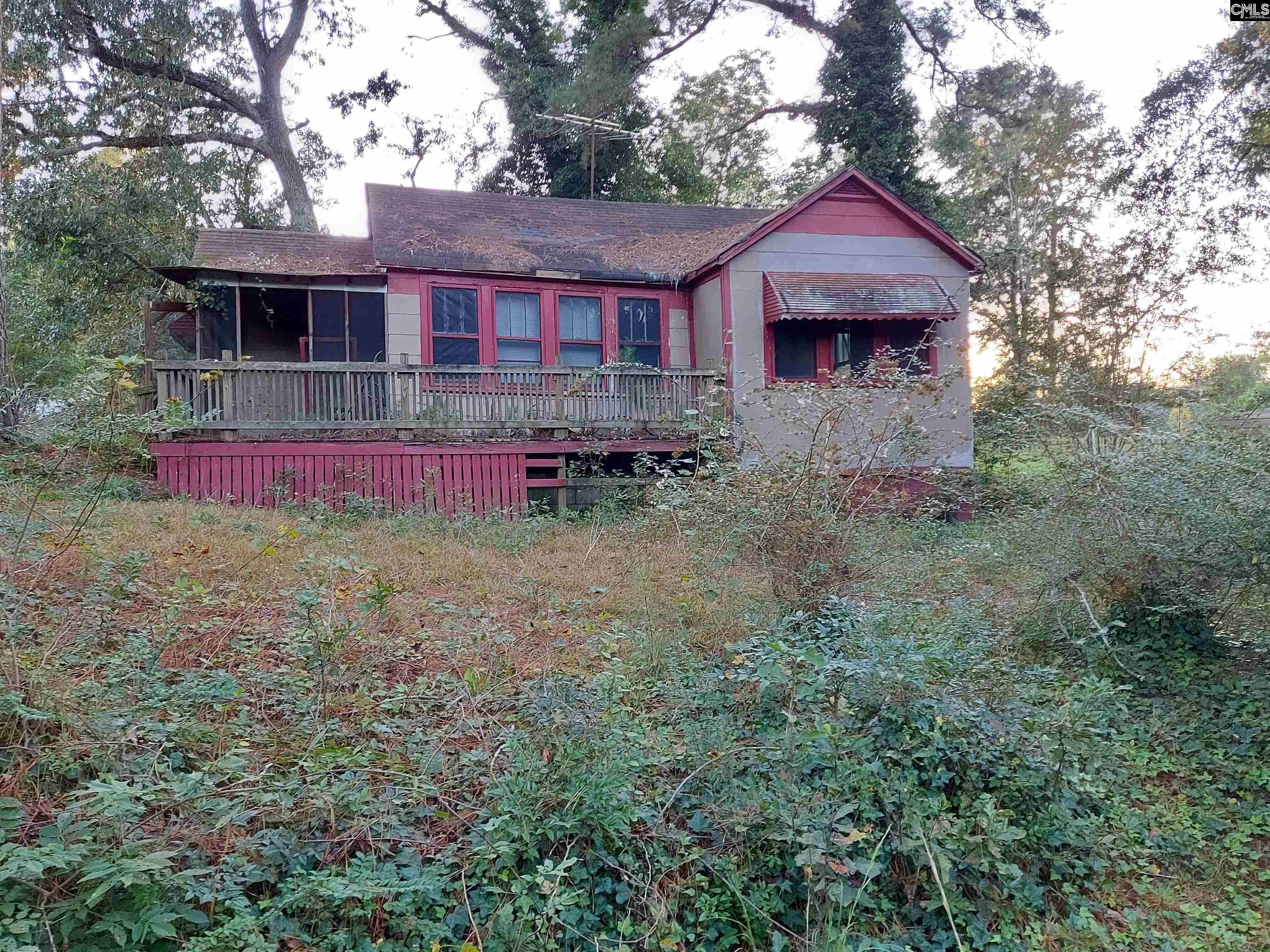 335 Adams Avenue Batesburg, SC 29006