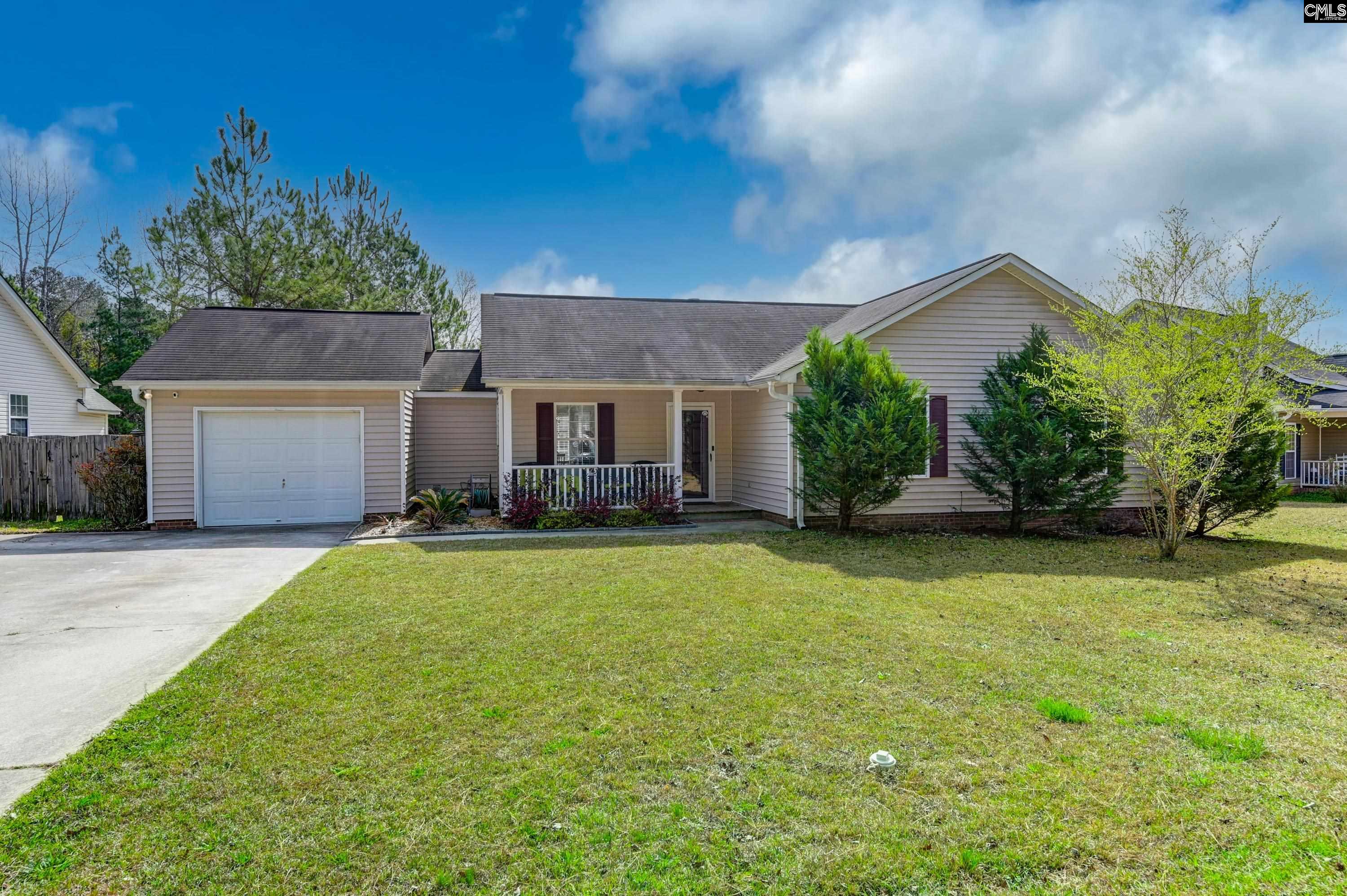 34 Elmwood Blvd N Elgin, SC 29045