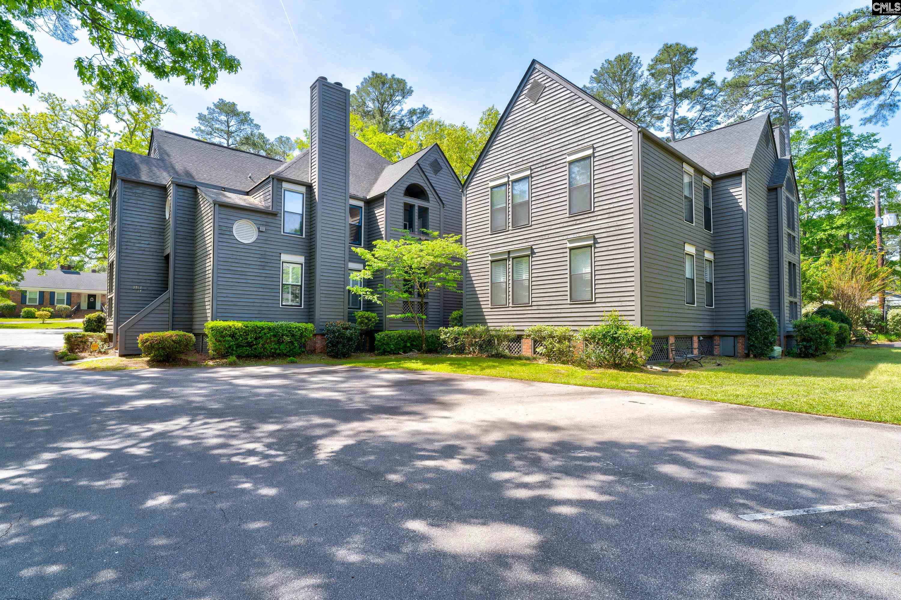 3925 W Buchanan Drive Columbia, SC 29206-2861