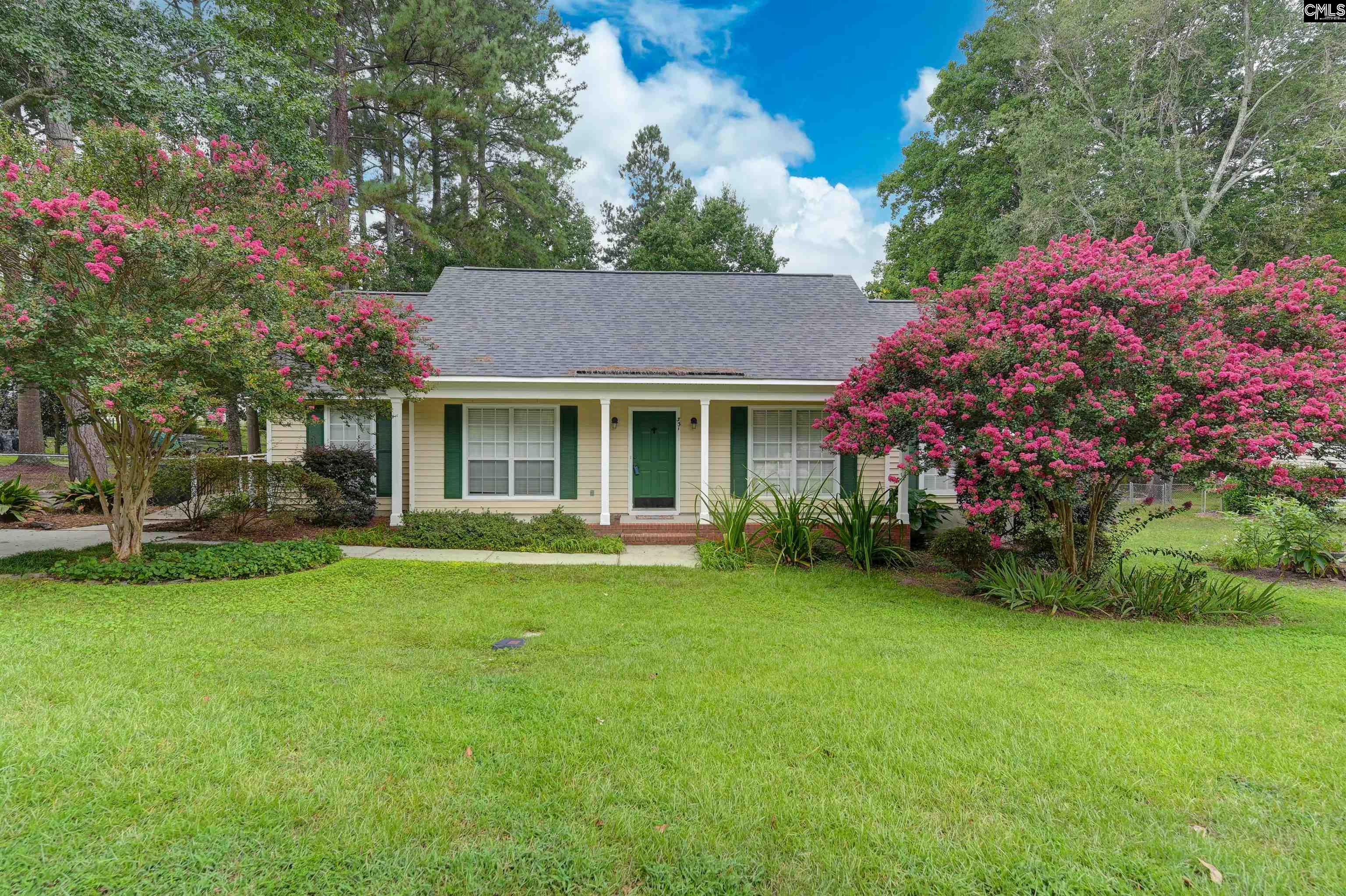 331 Three Oaks Lexington, SC 29073