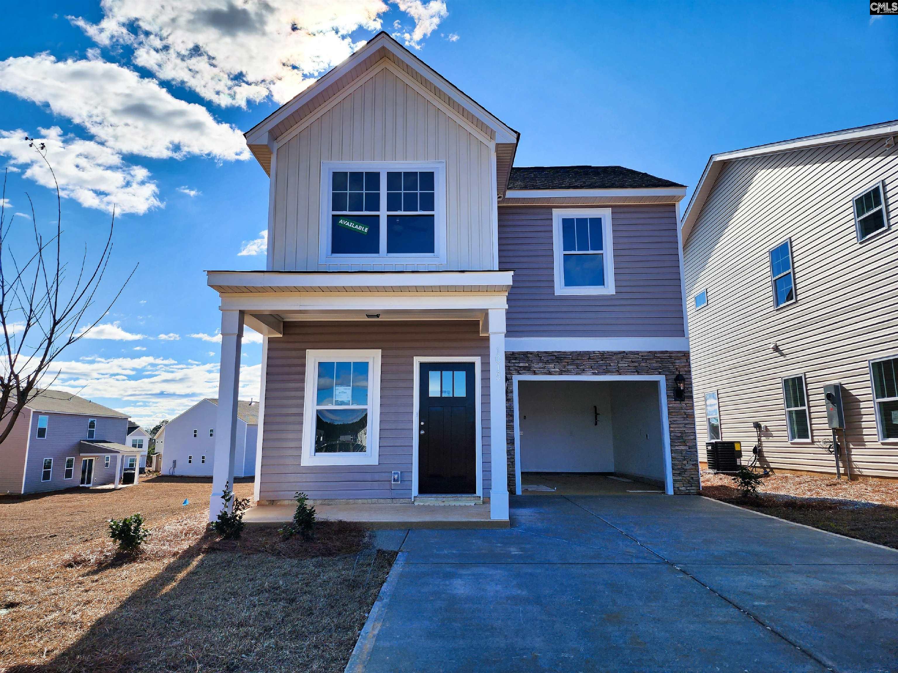 1015 Crescent Moon Hopkins, SC 29061