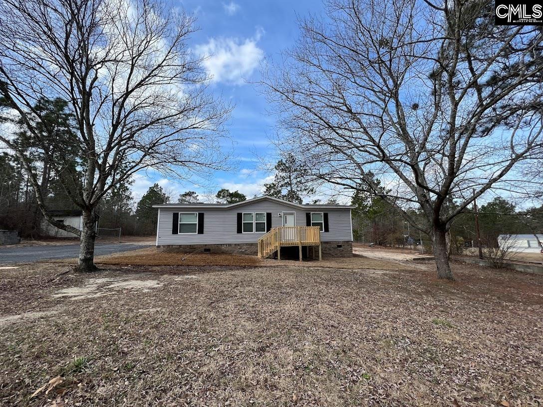 Brand new mobile home on nice 1 acre lot. Within minutes of shopping and dining, Lexington 1 Schools. The owner has already done all of the set up and prep work for you. Ready to move in and enjoy!