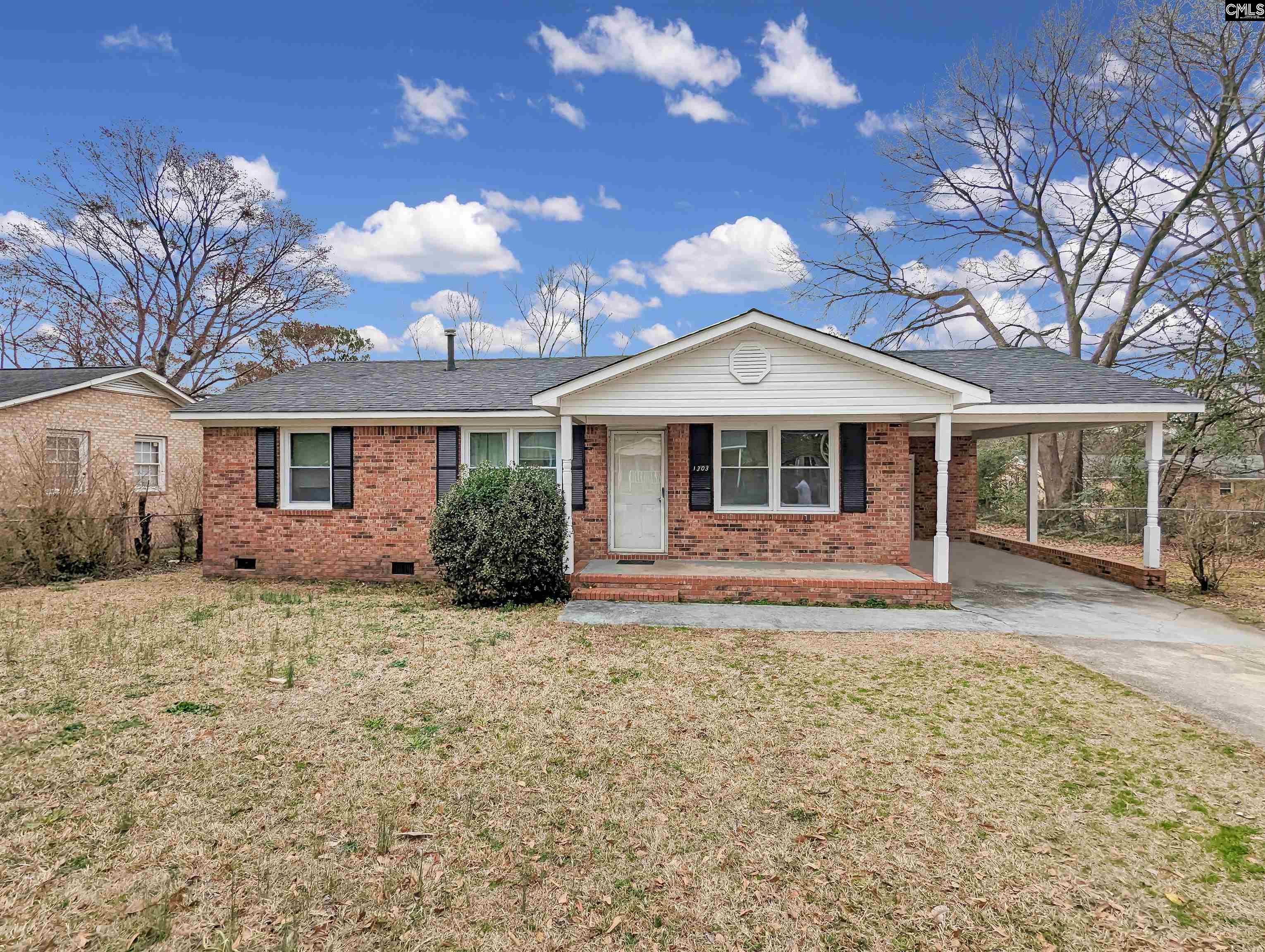 1303 Collins Circle Camden, SC 29020