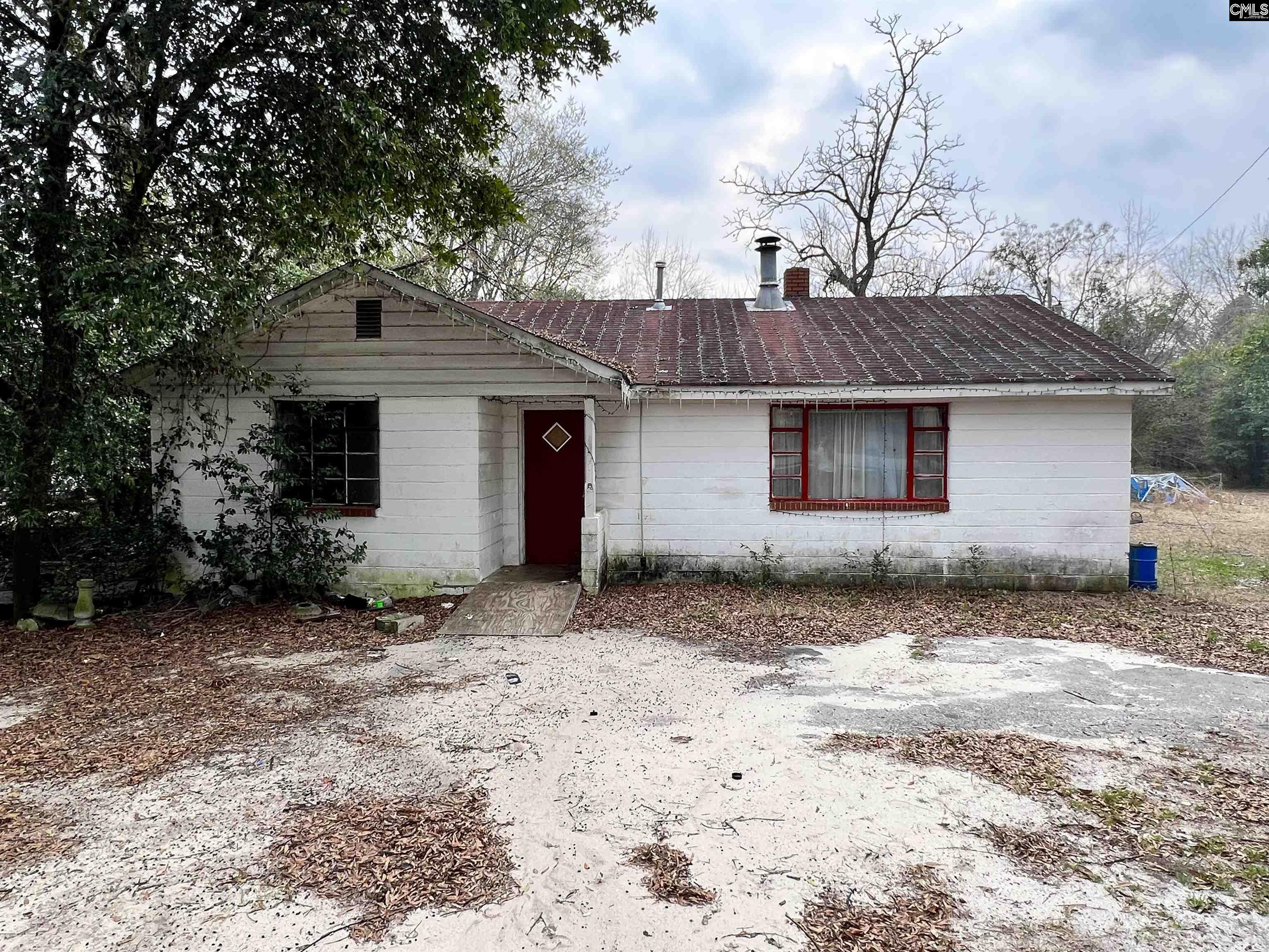 1826 Hasty Road Camden, SC 29020