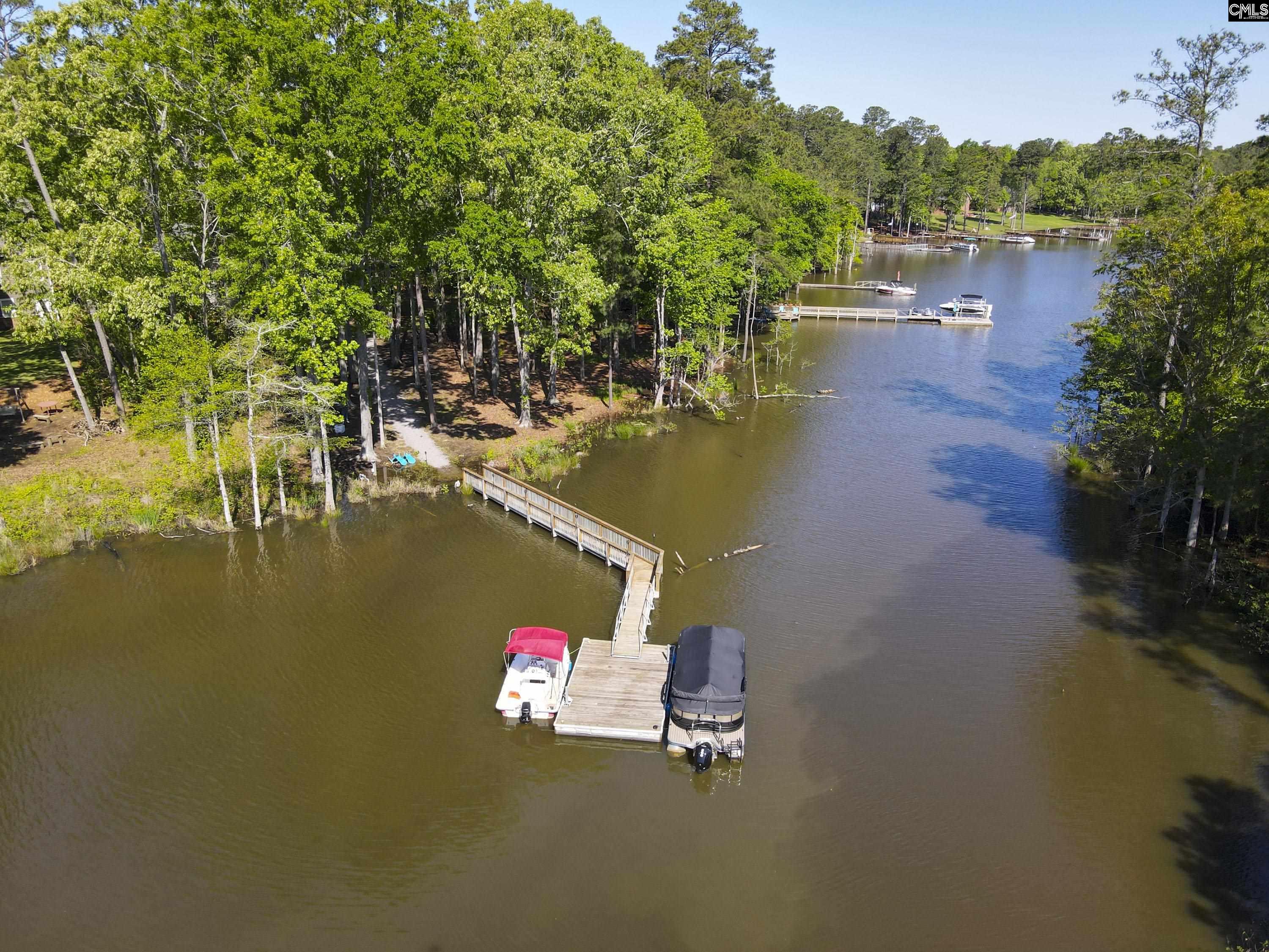 914 Peninsula Drive, Prosperity, South Carolina for 975,000