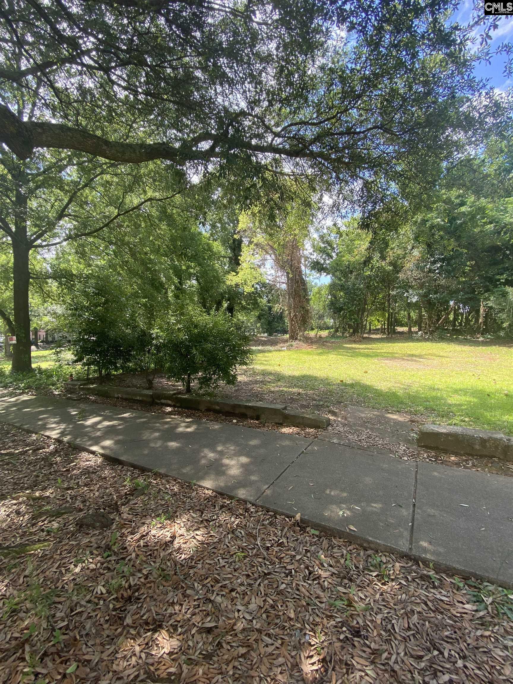 617 Richland Street Columbia, SC 29201