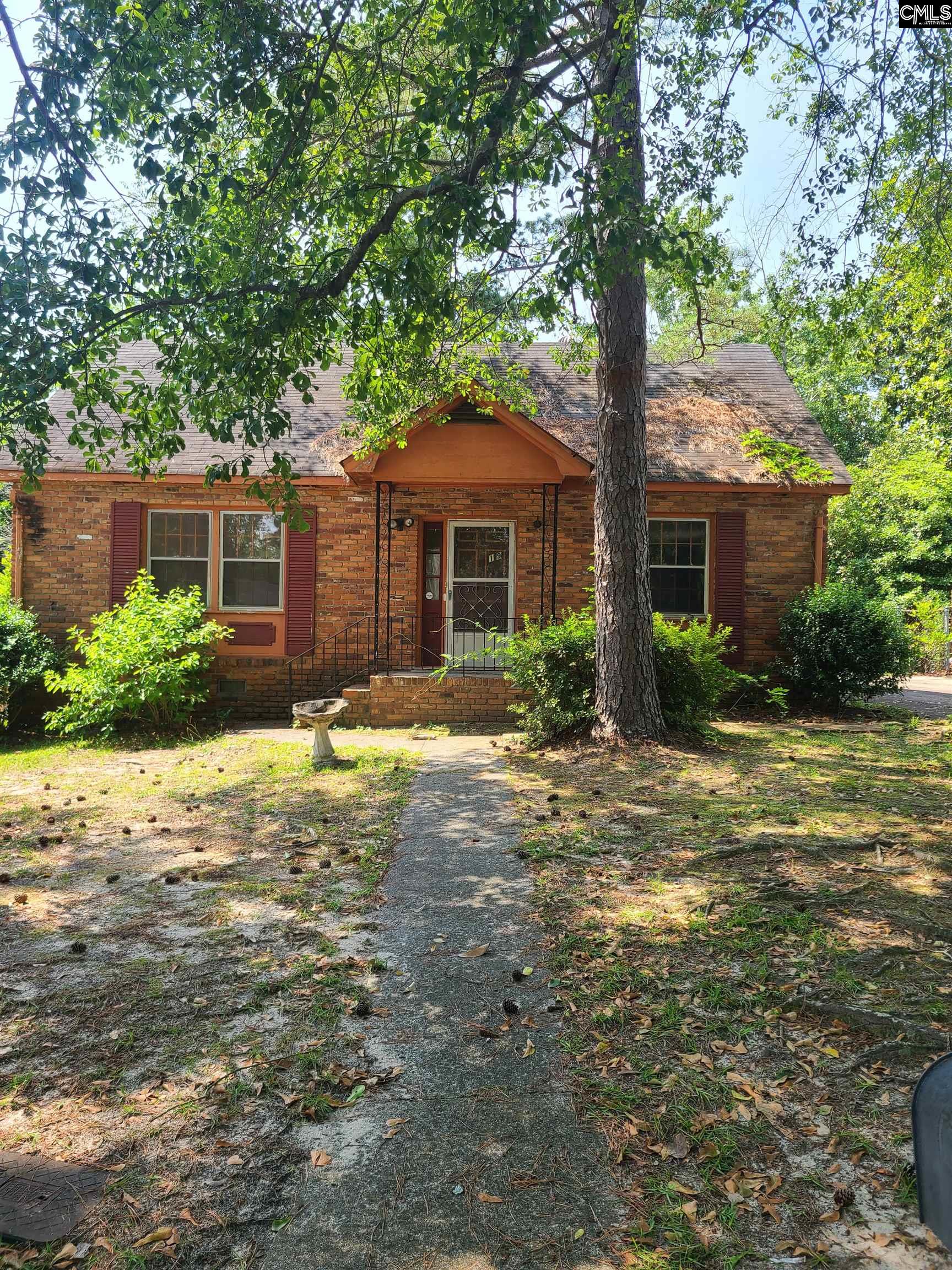5619 Middleton Court Columbia, SC 29203